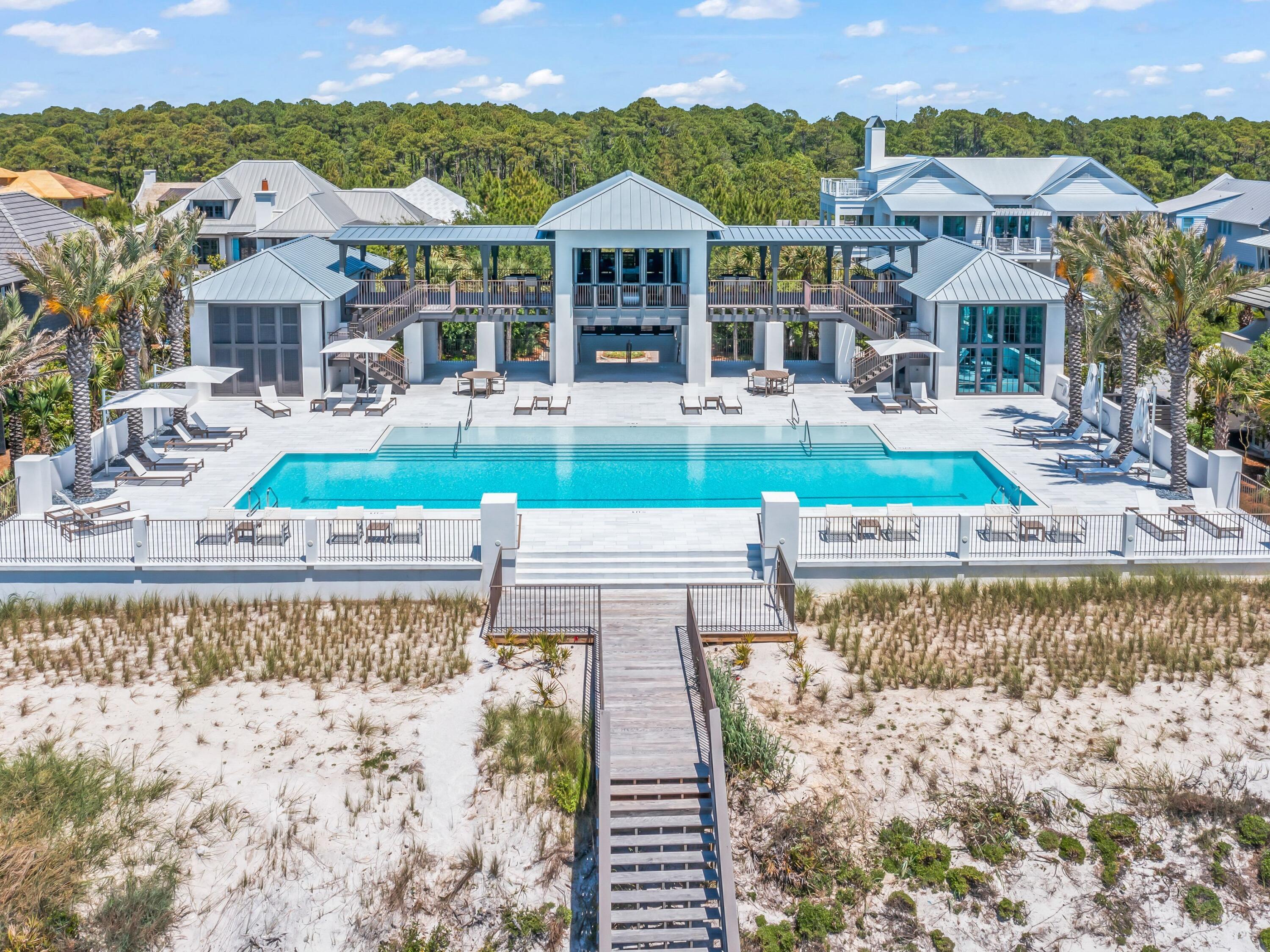107 E Bermuda Drive