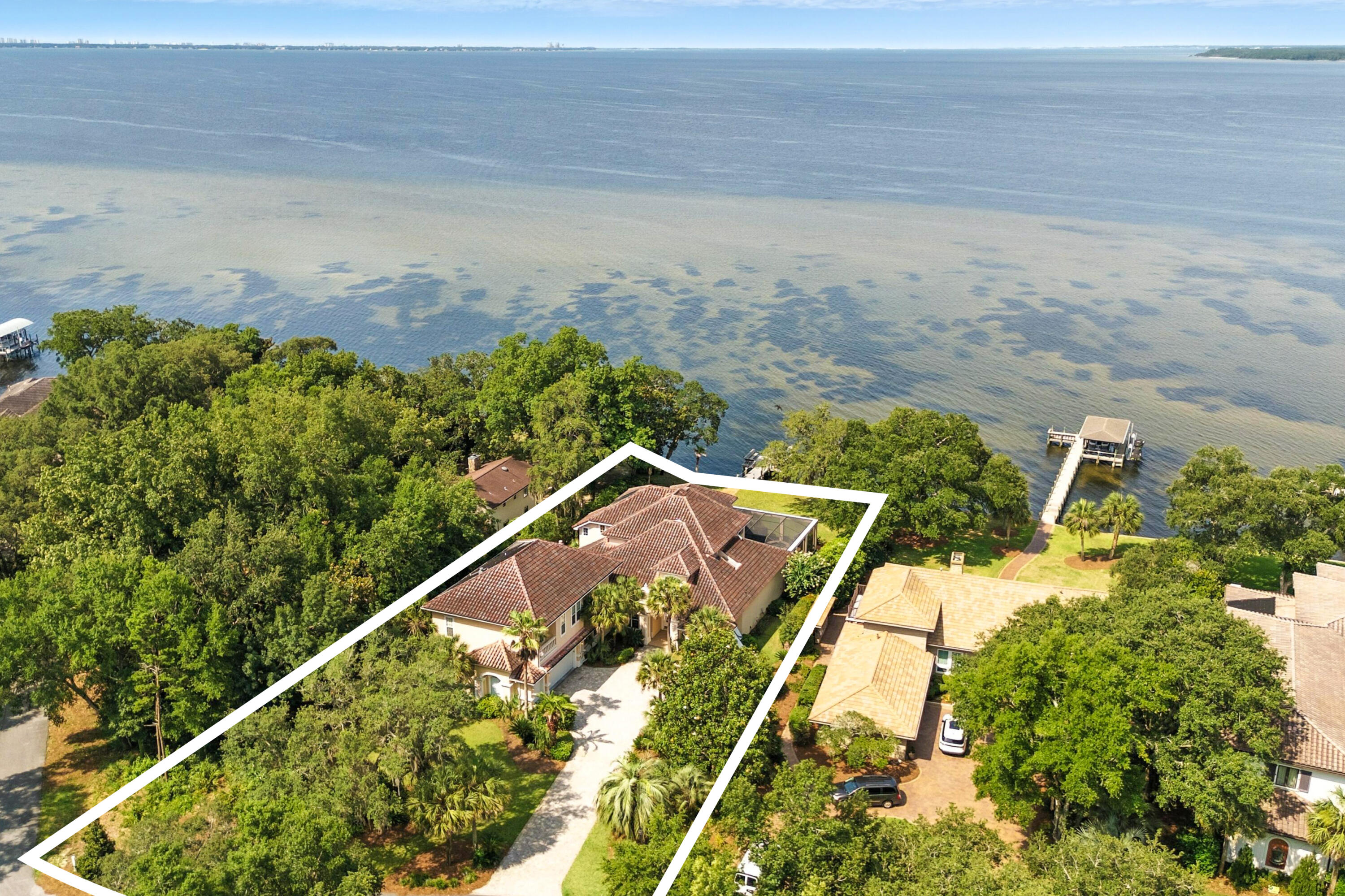 923 Lido Circle