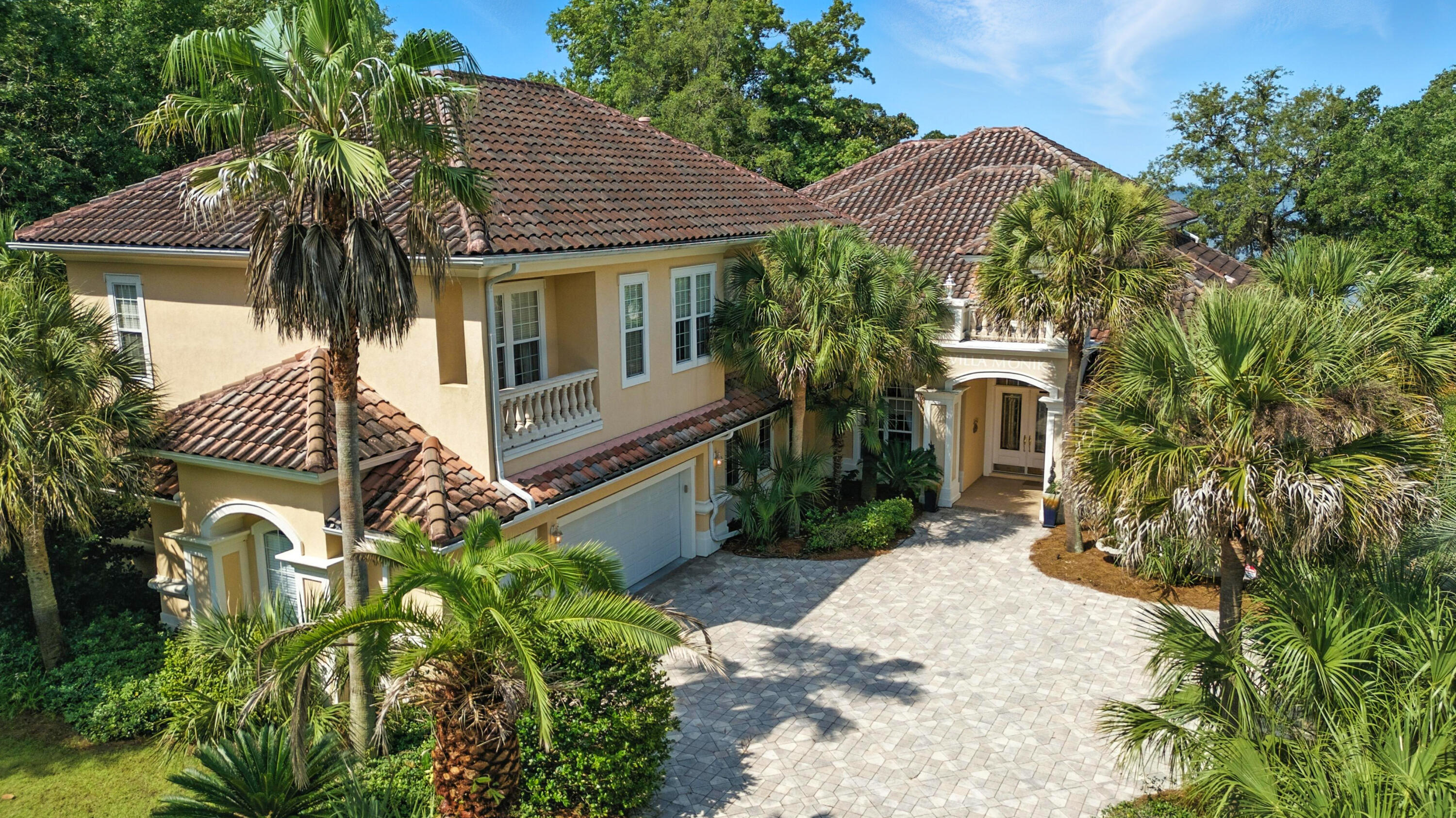 923 Lido Circle
