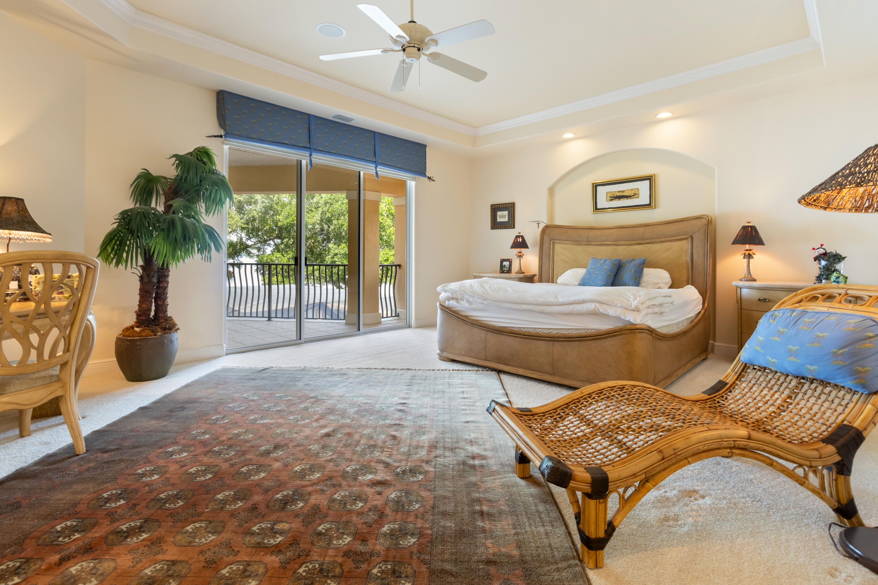 923 Lido Circle