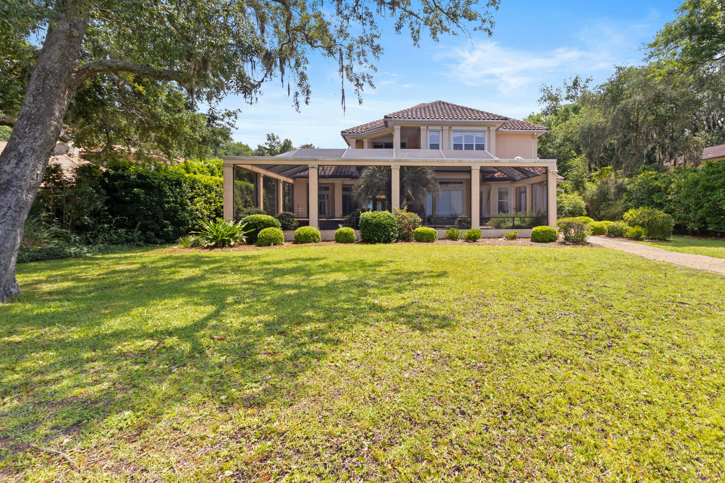 923 Lido Circle