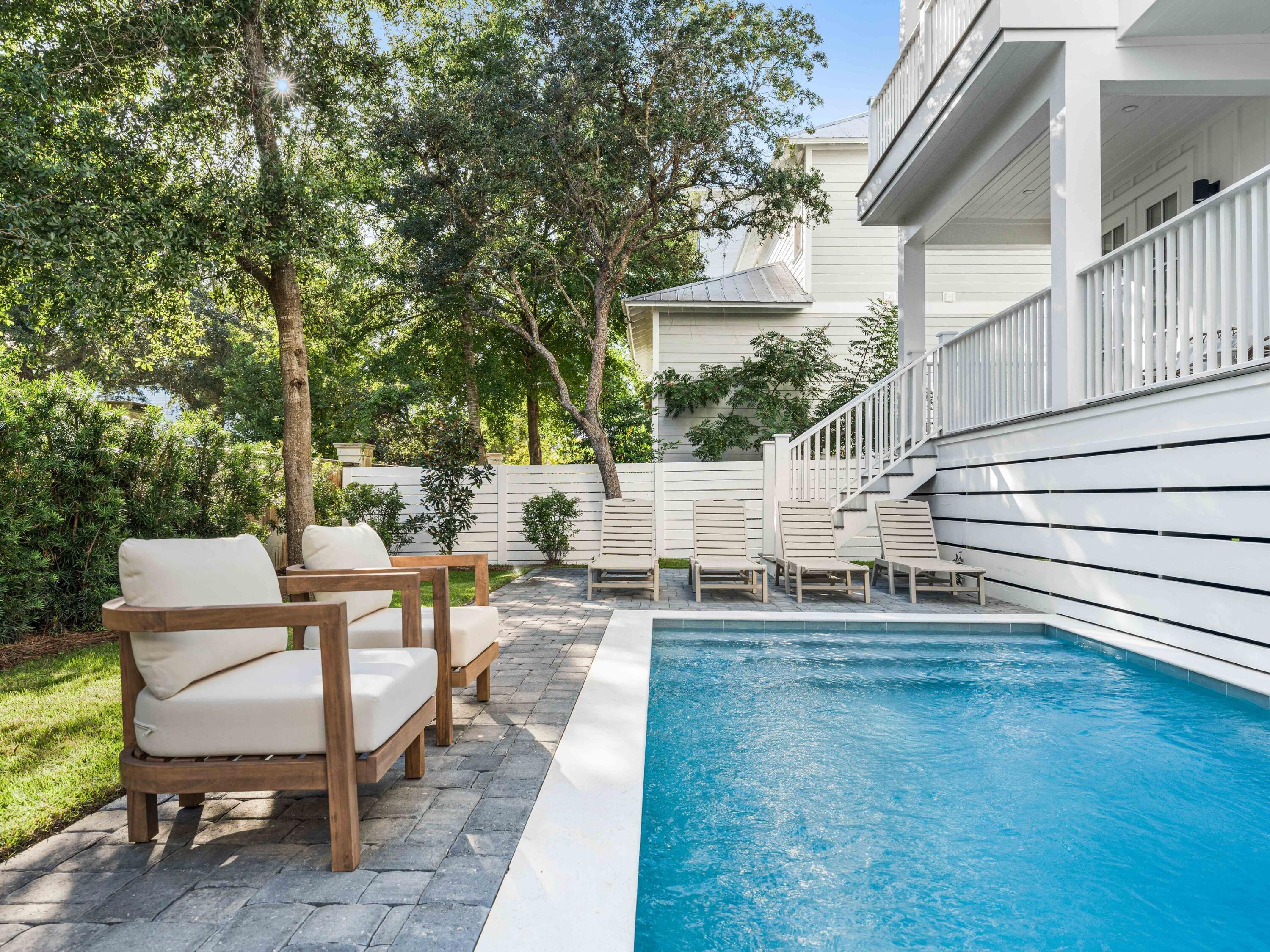 394 Grande Pointe Circle