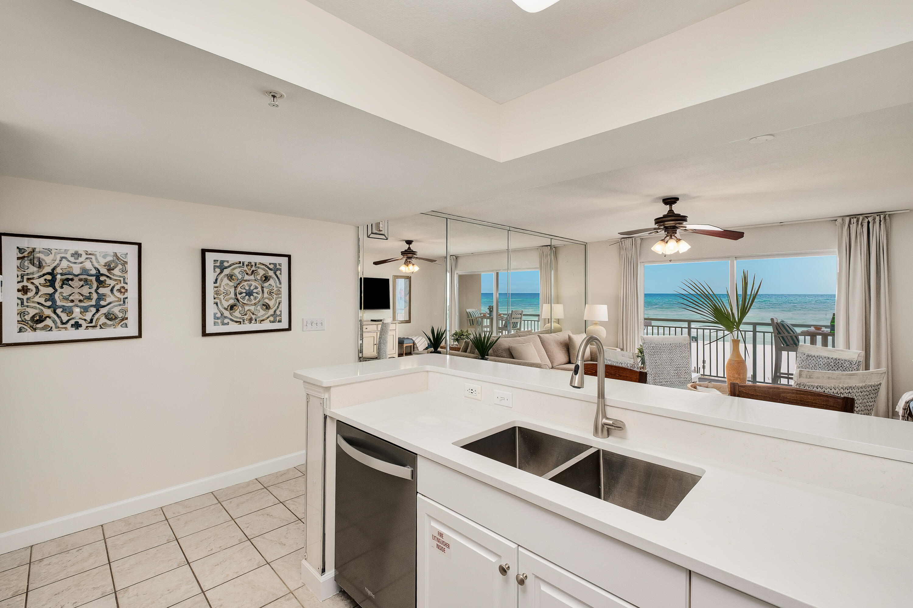 866 Santa Rosa Boulevard 309