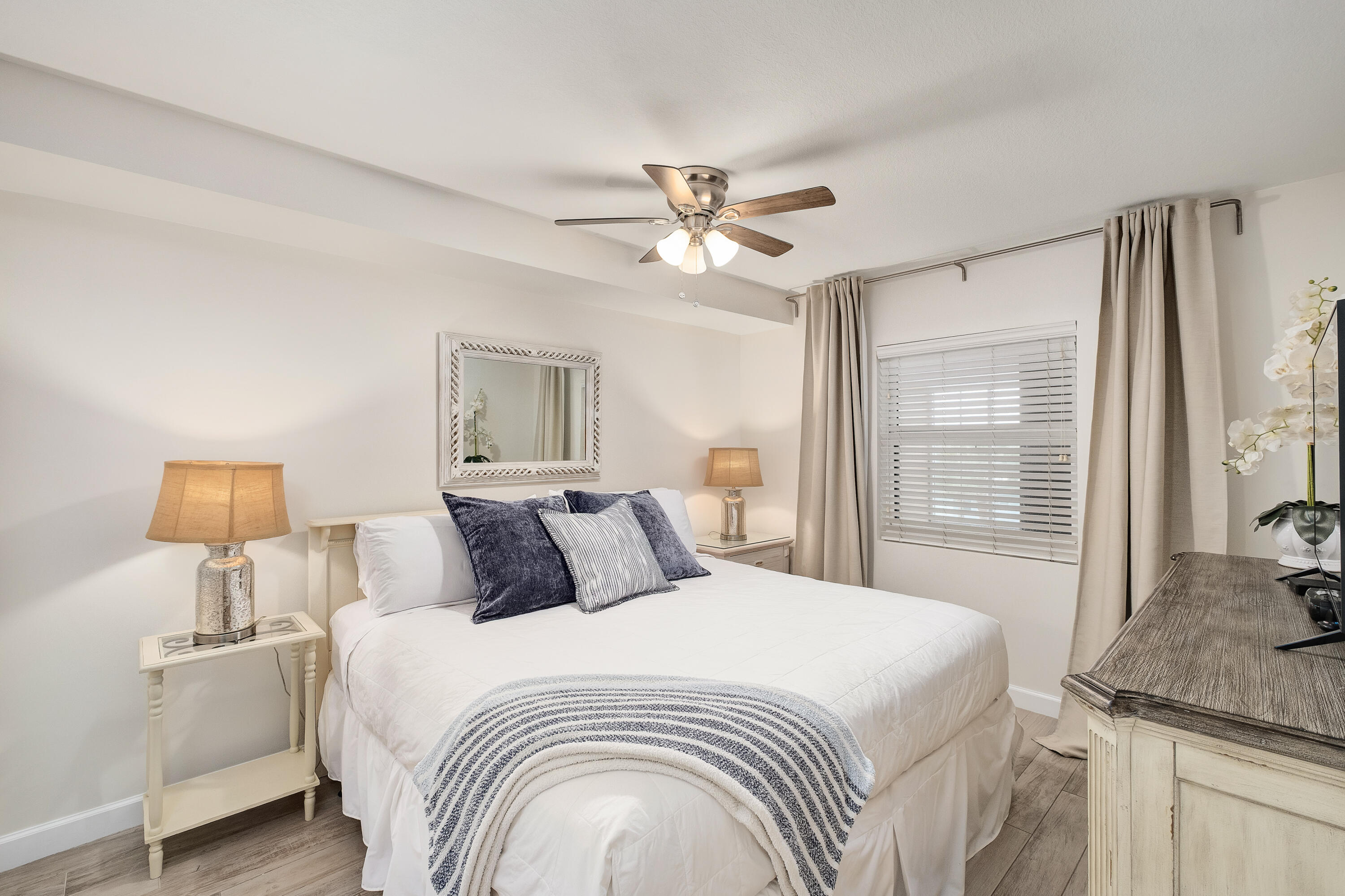 866 Santa Rosa Boulevard 309