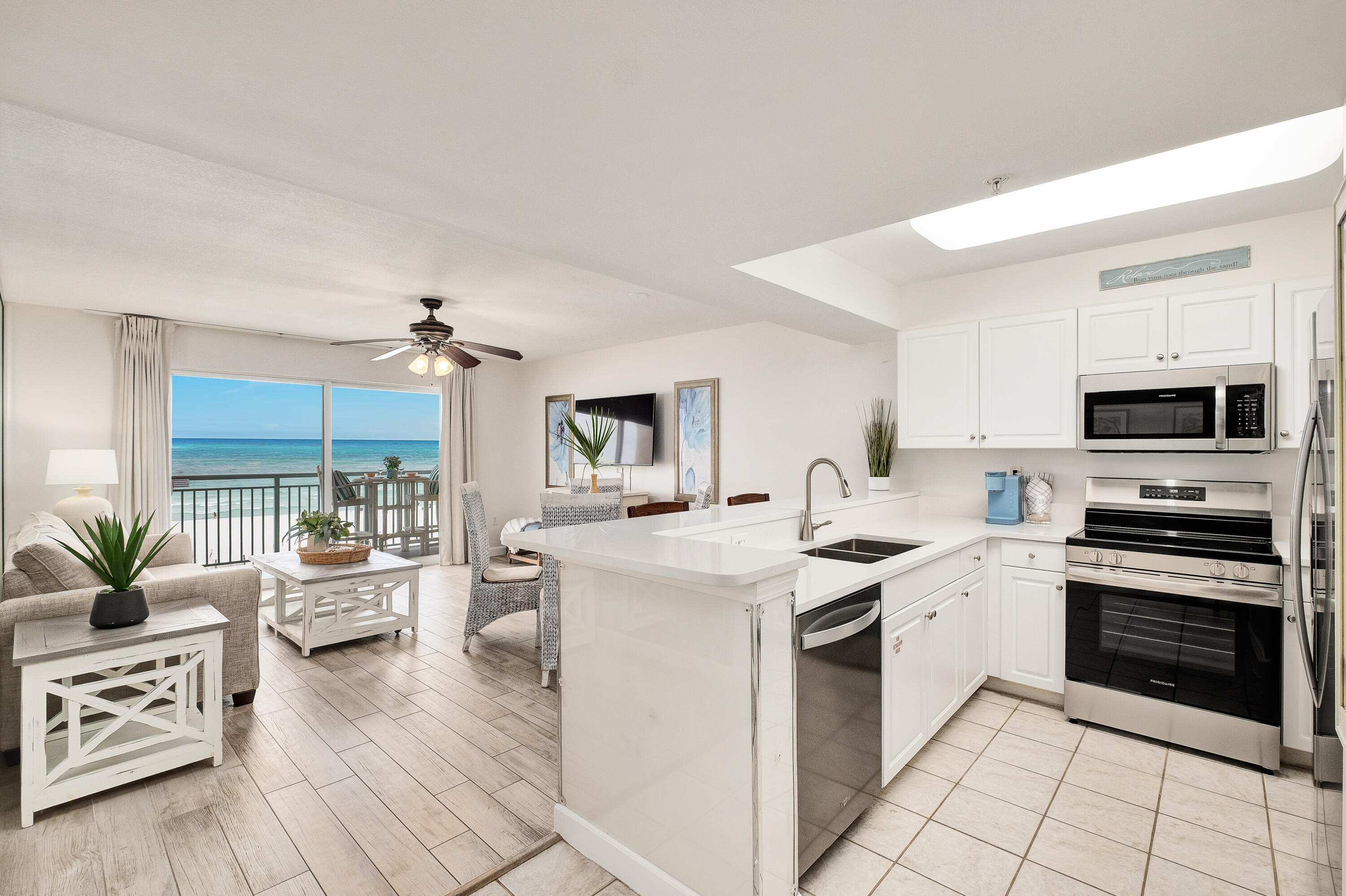 866 Santa Rosa Boulevard 309