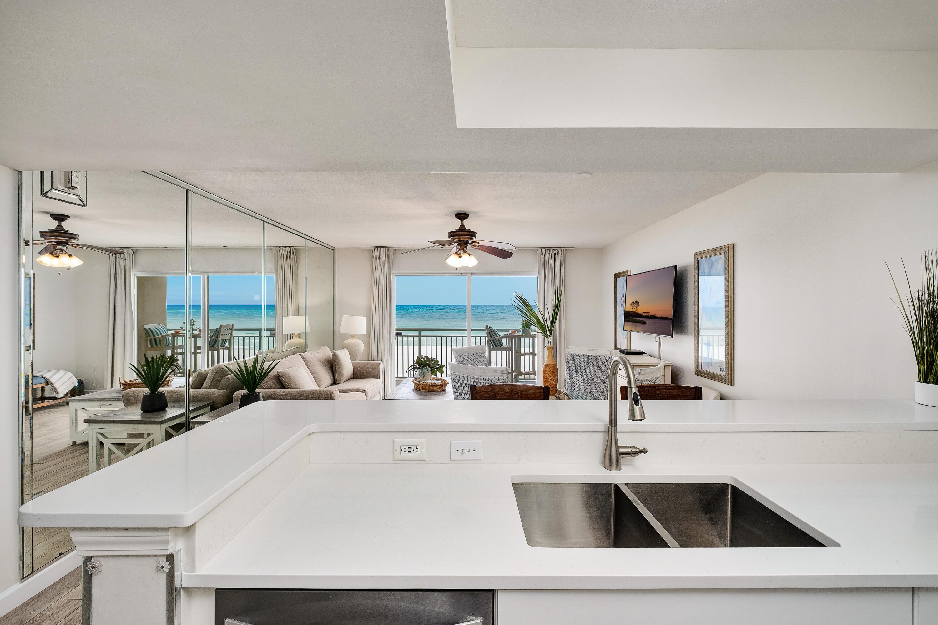 866 Santa Rosa Boulevard 309