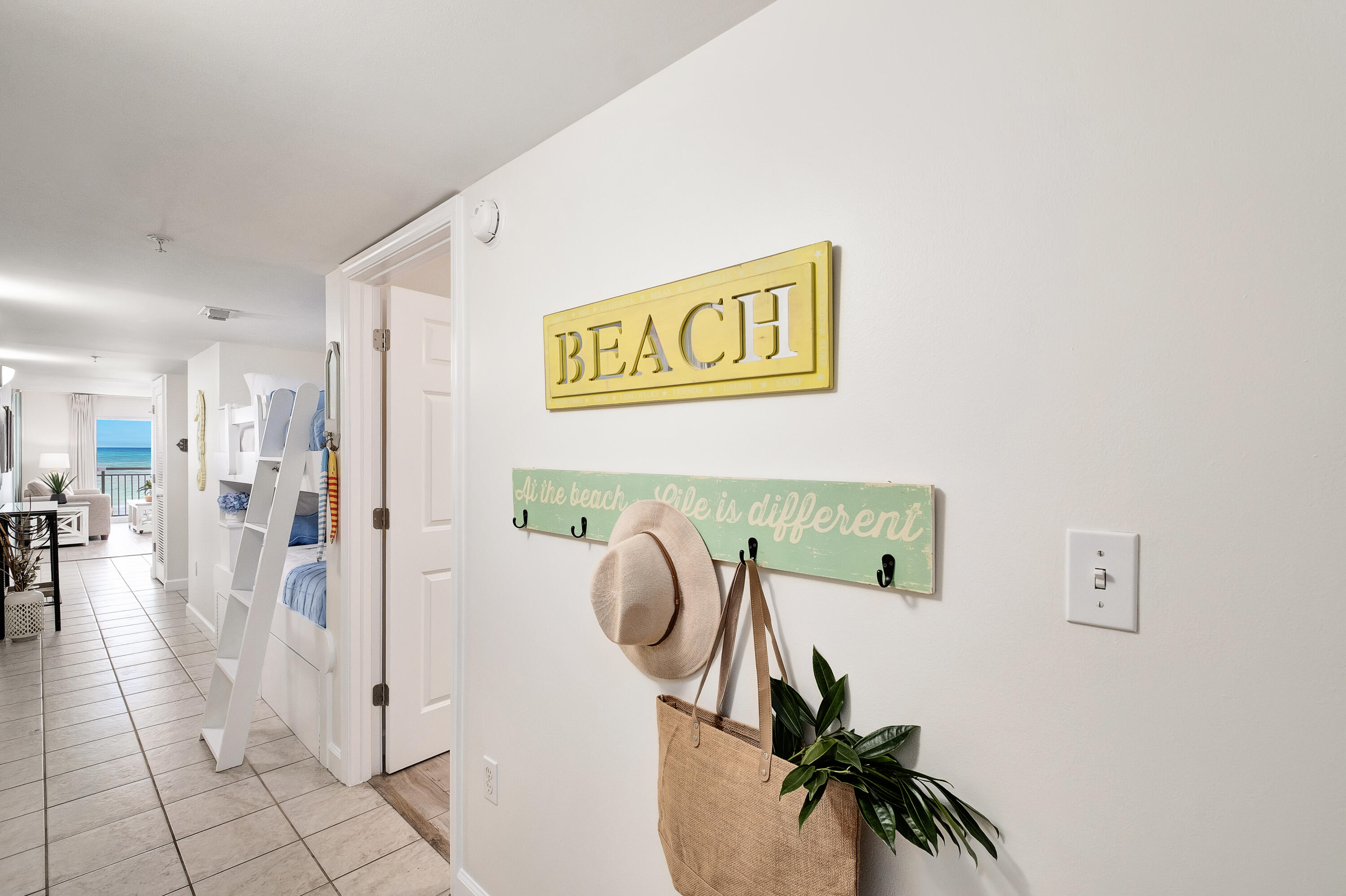 866 Santa Rosa Boulevard 309