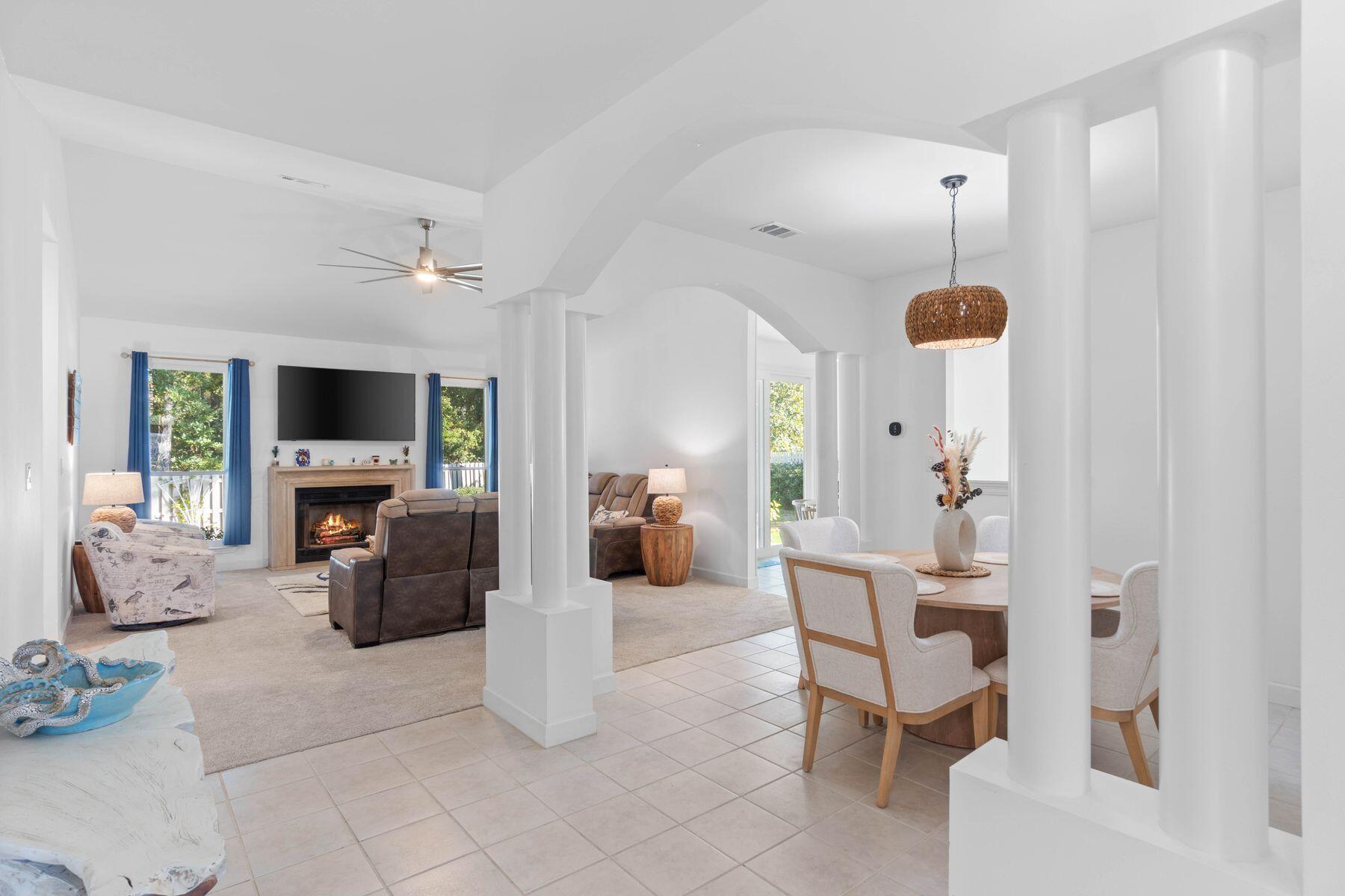 177 Bonaire Boulevard