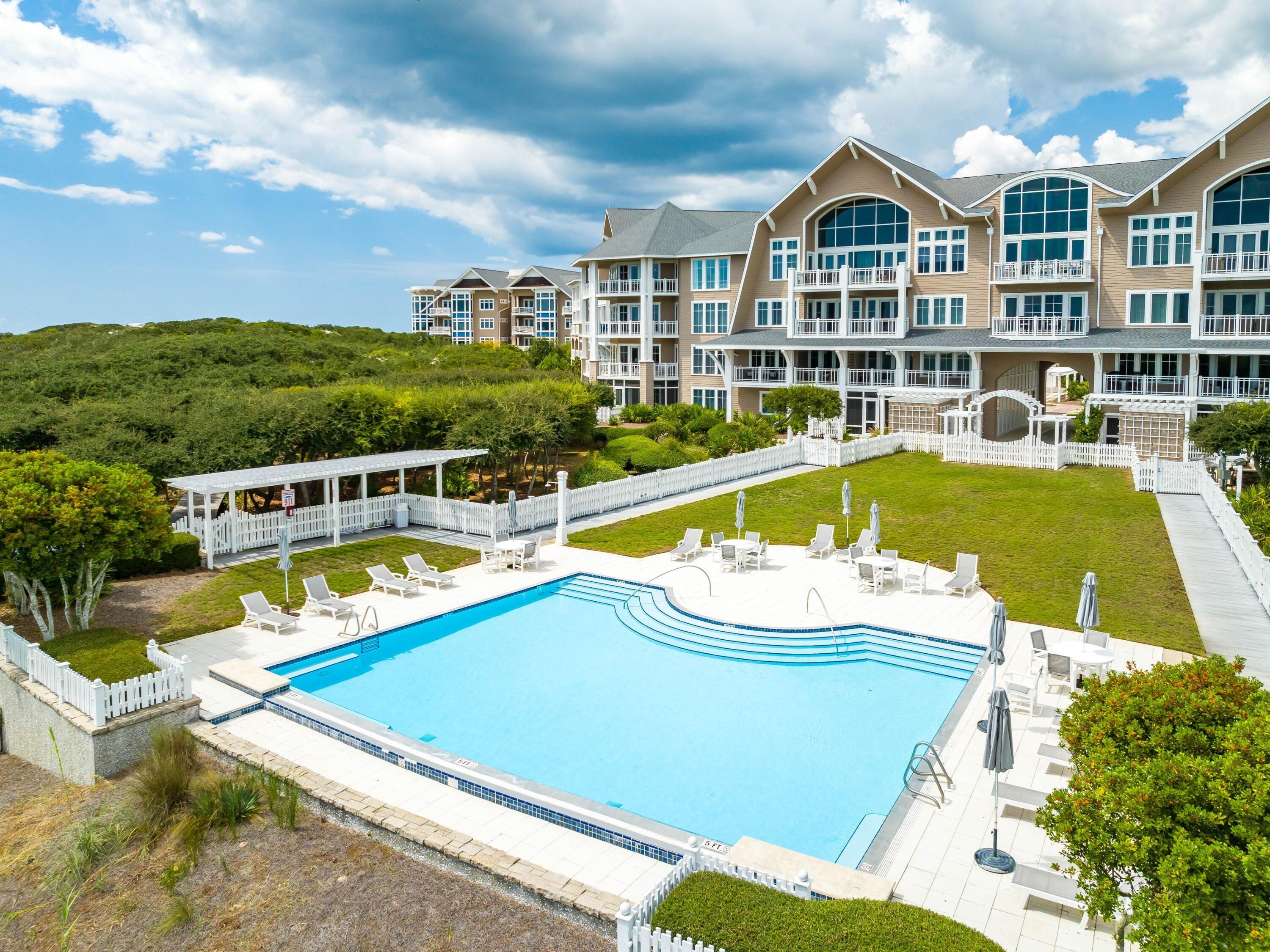 99 Compass Point Way 401