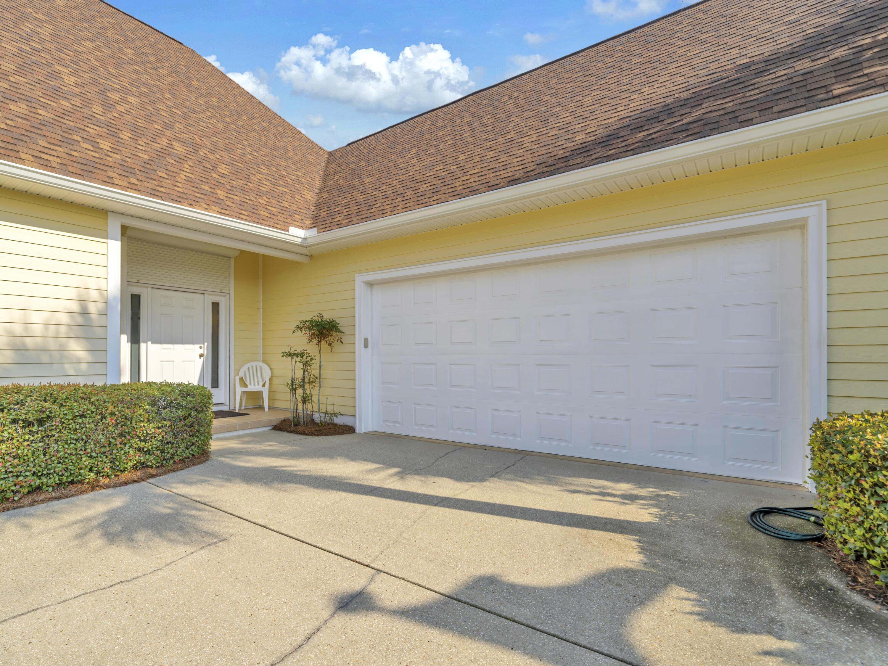 419 Pelican Circle