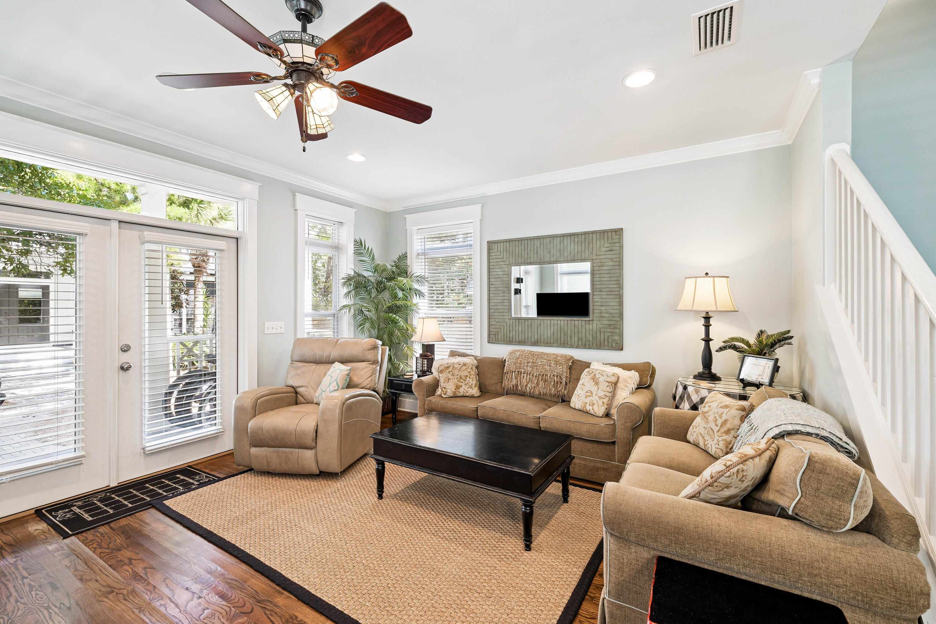 54 Surfer Lane