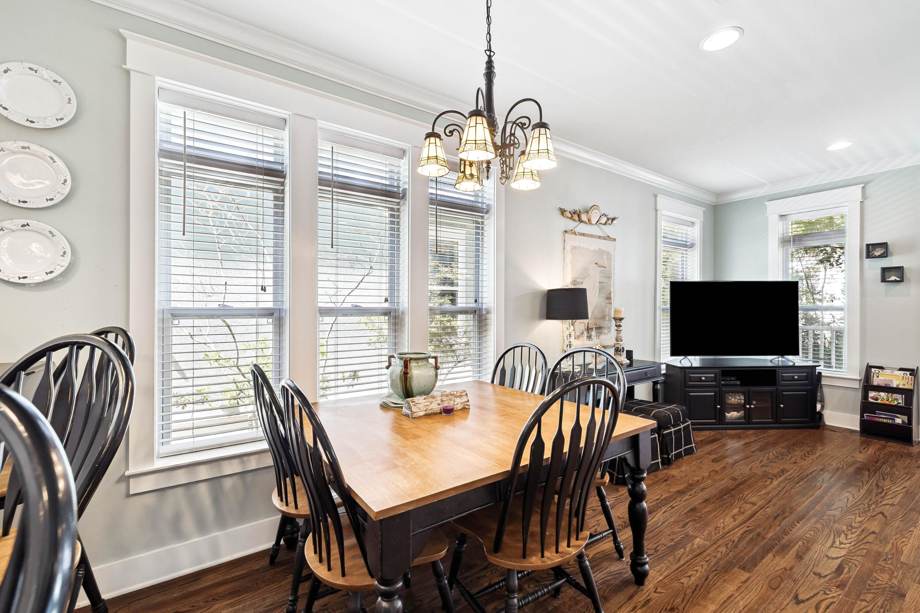 54 Surfer Lane