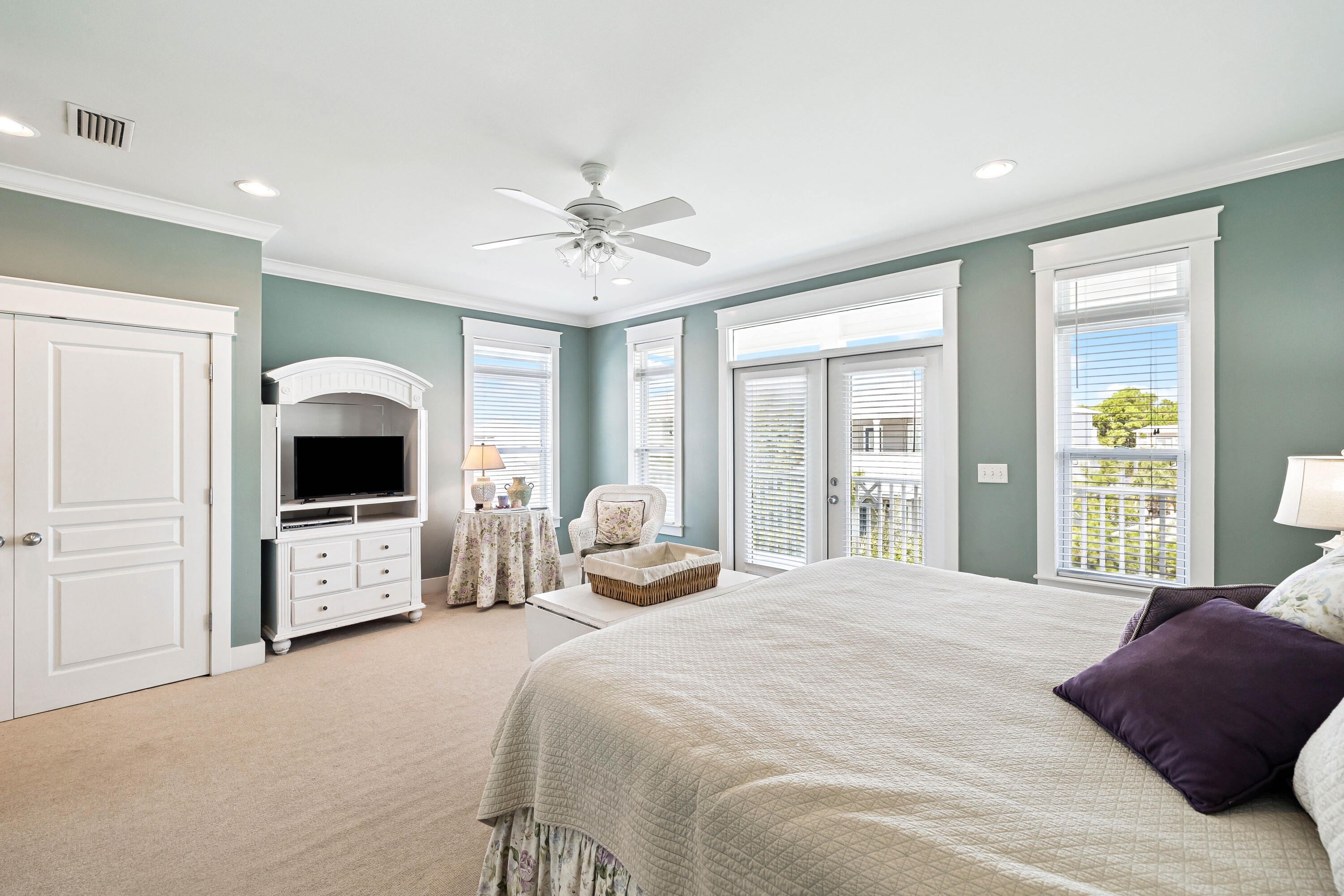 54 Surfer Lane