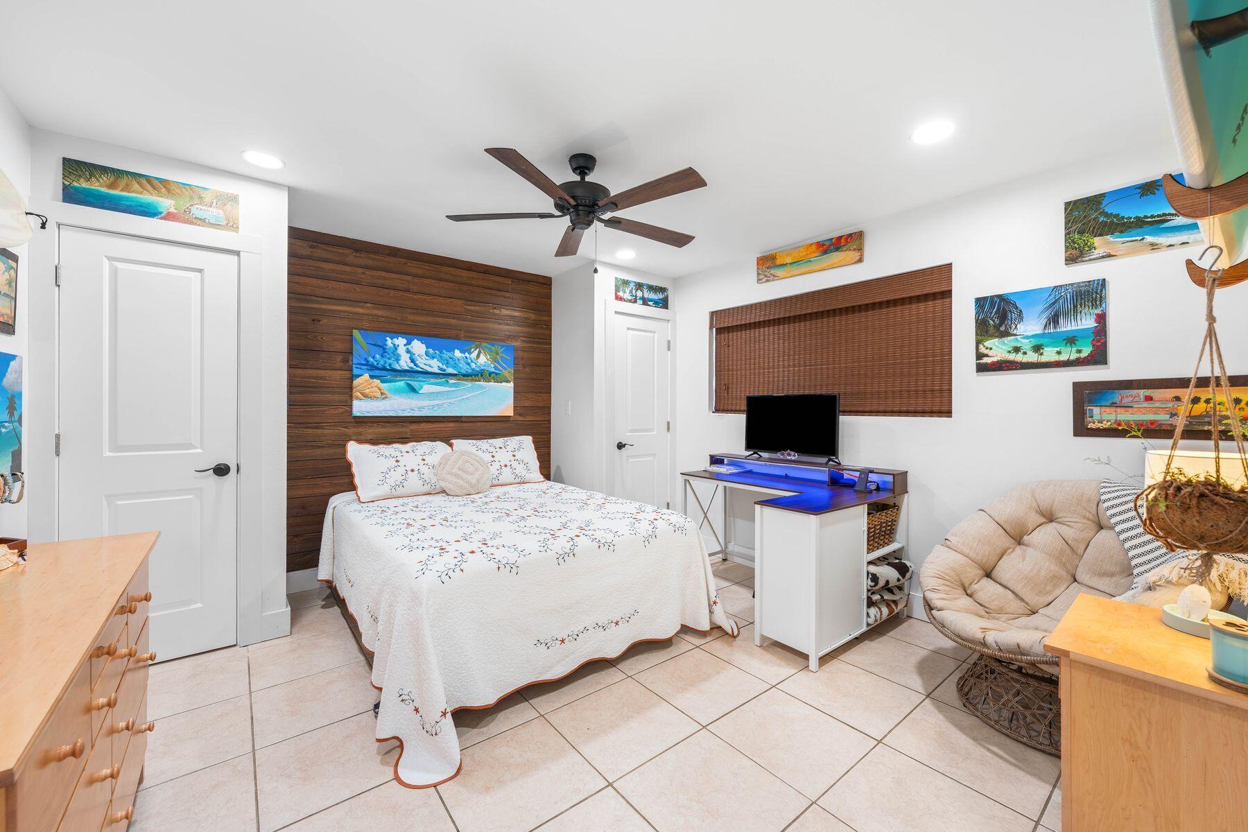 32 7th Avenue 120