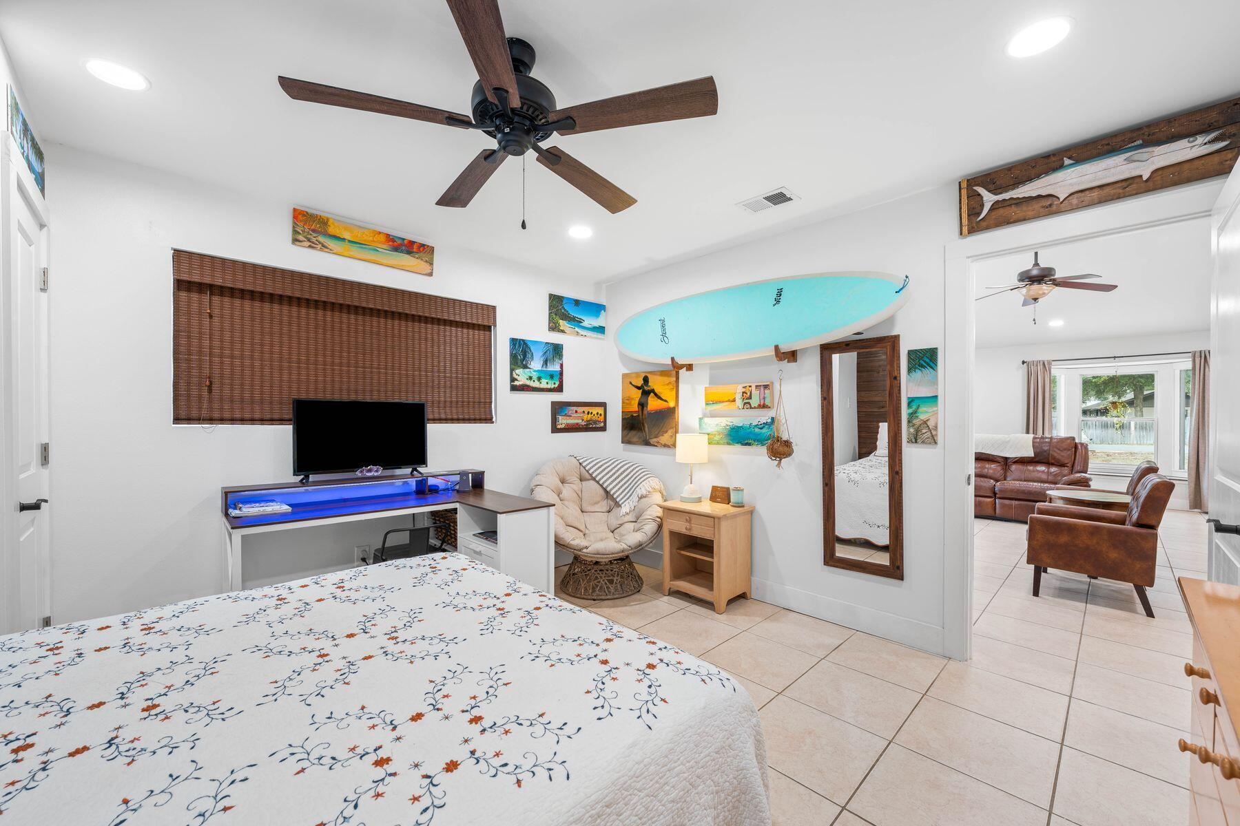 32 7th Avenue 120
