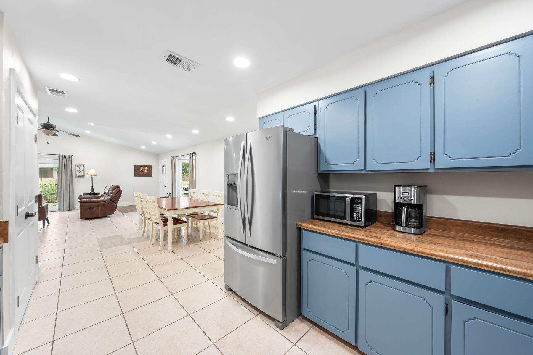 32 7th Avenue 120