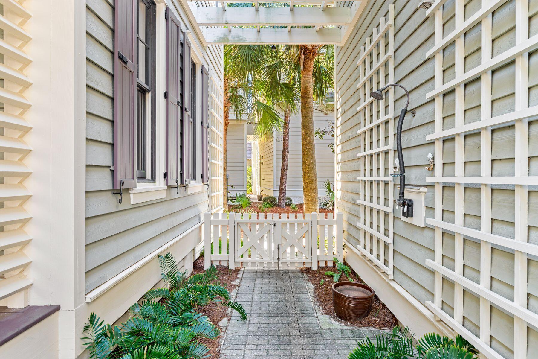 45 Tidal Bridge Way