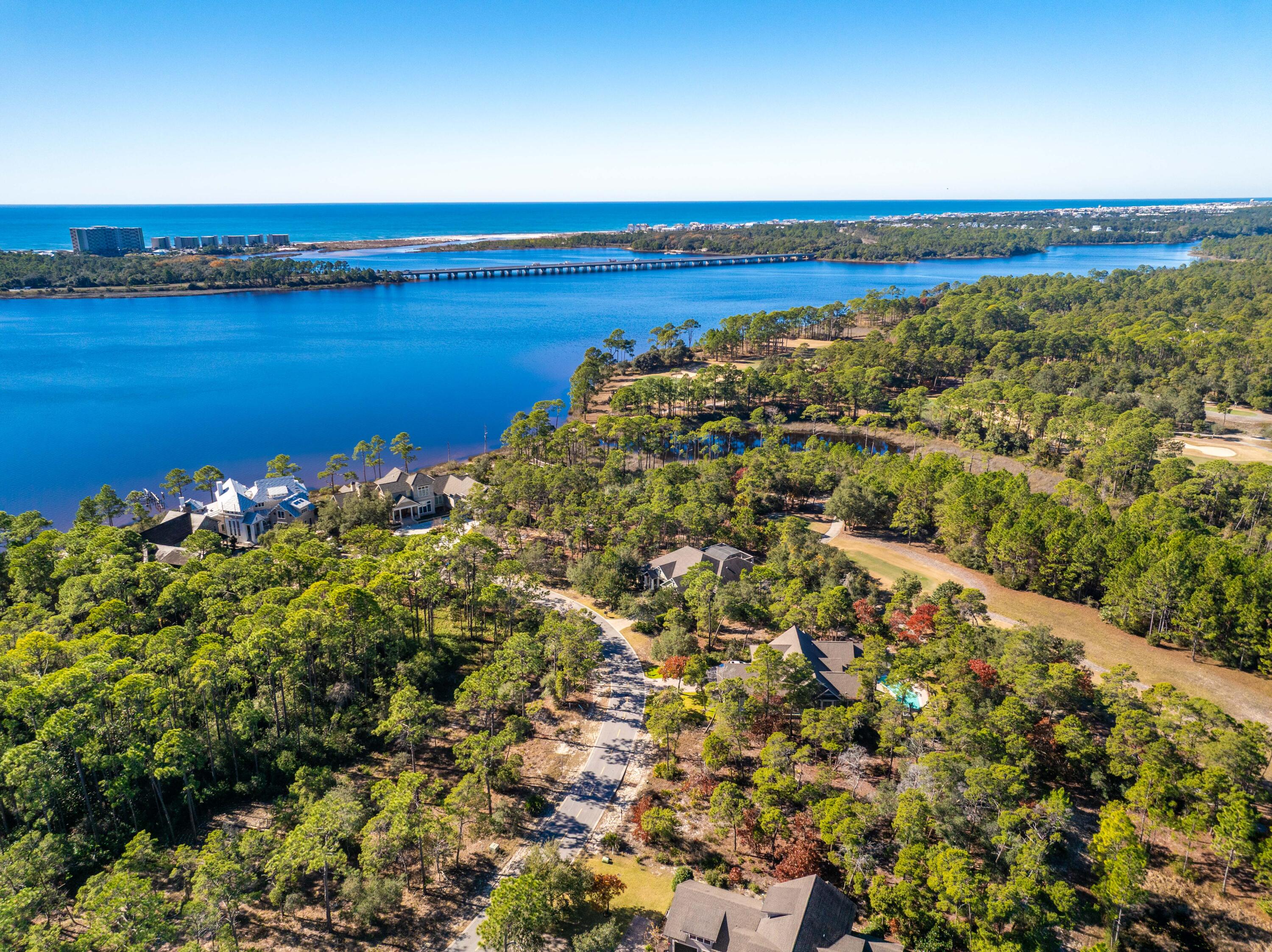 1218 W Water Oak