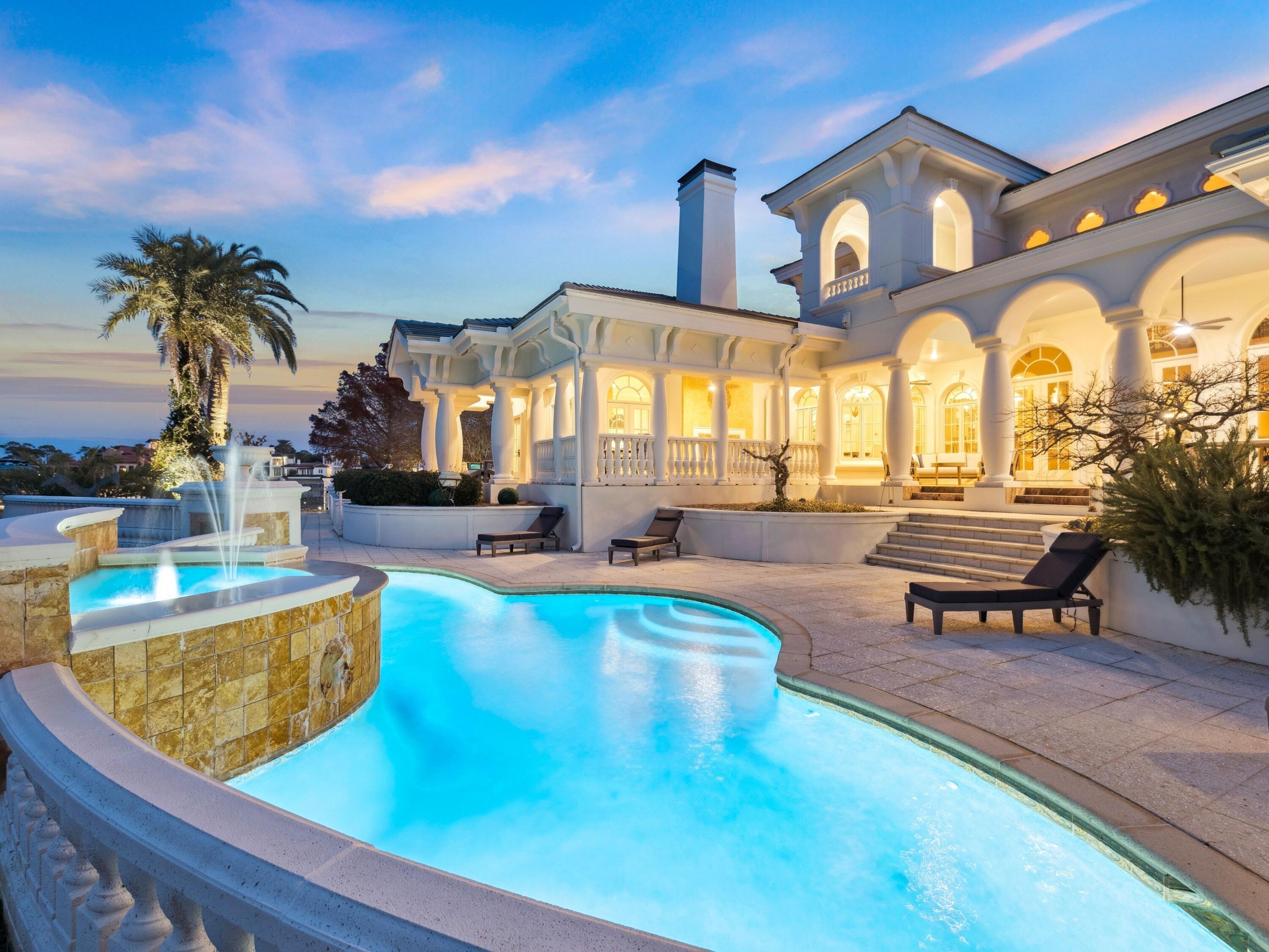 400 Coleman Point