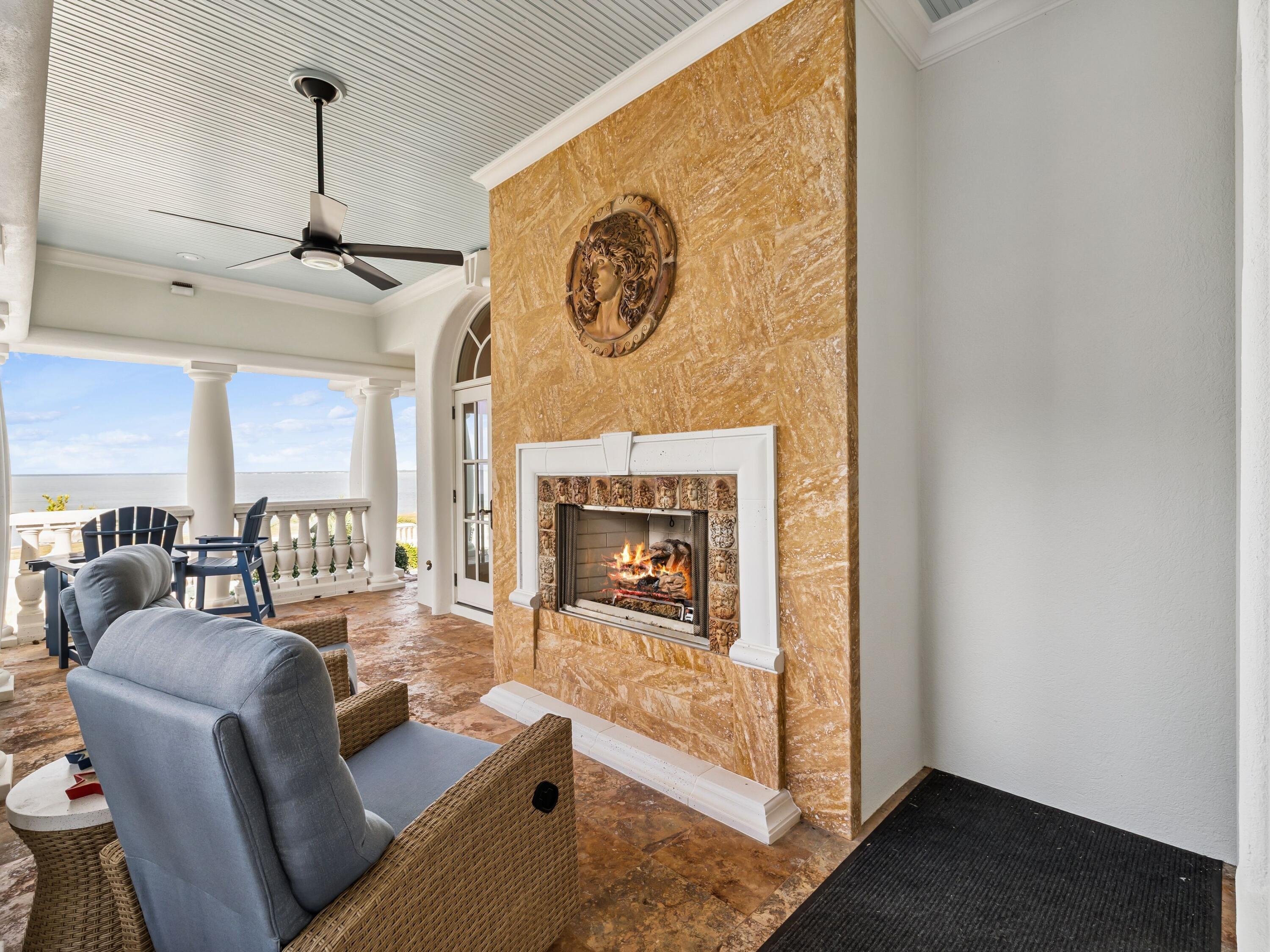 400 Coleman Point