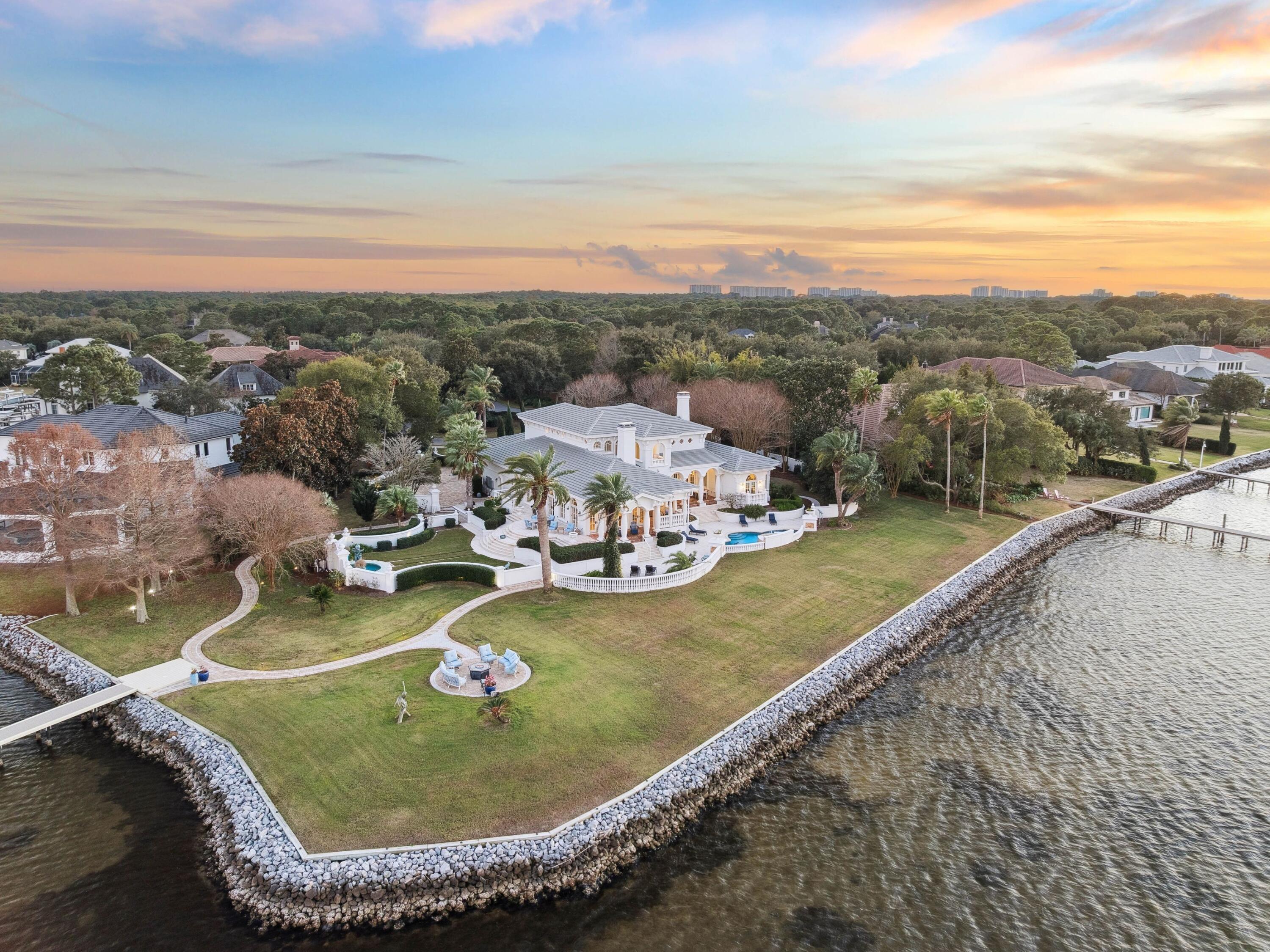 400 Coleman Point
