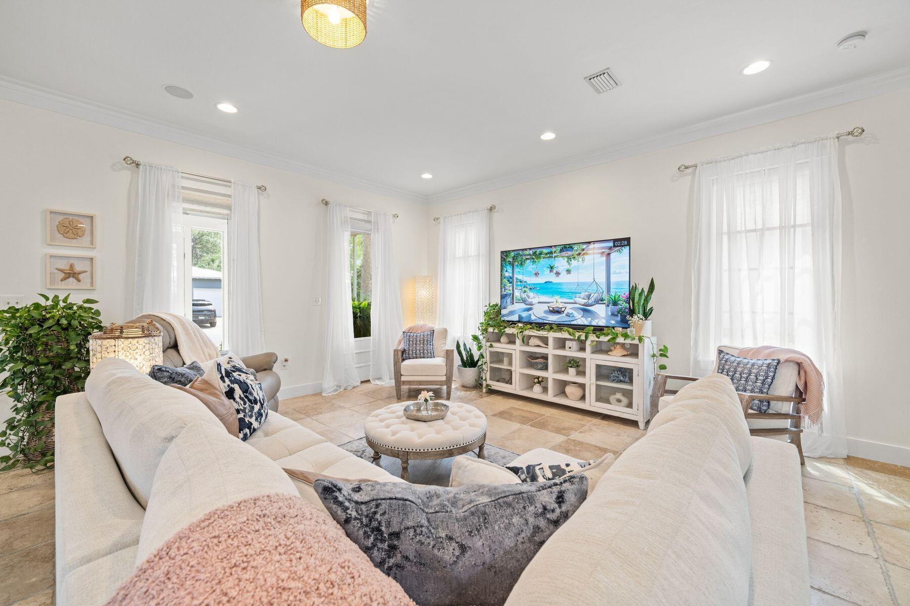 132 Carson Oaks Lane