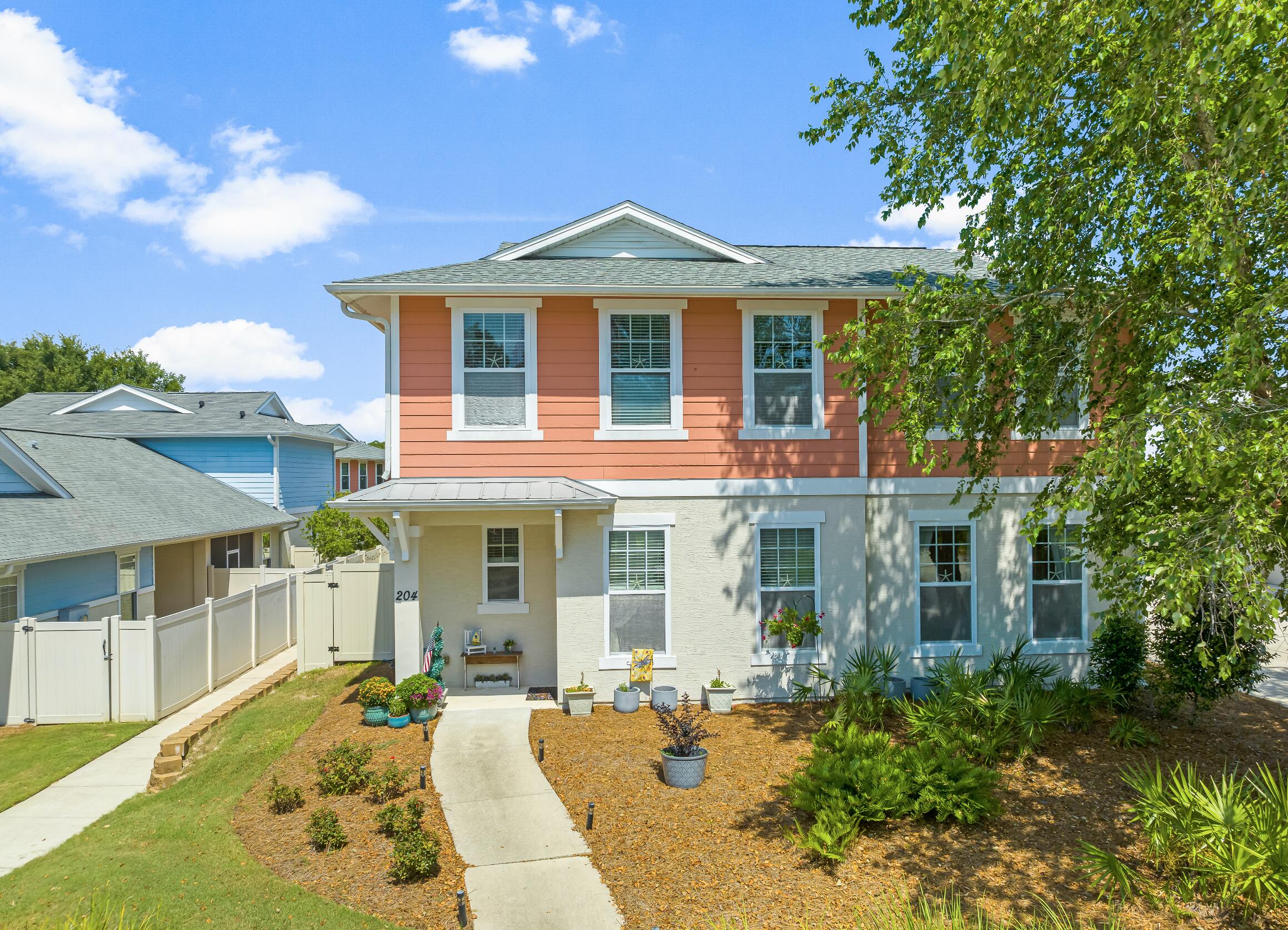 204 Sand Oak Boulevard