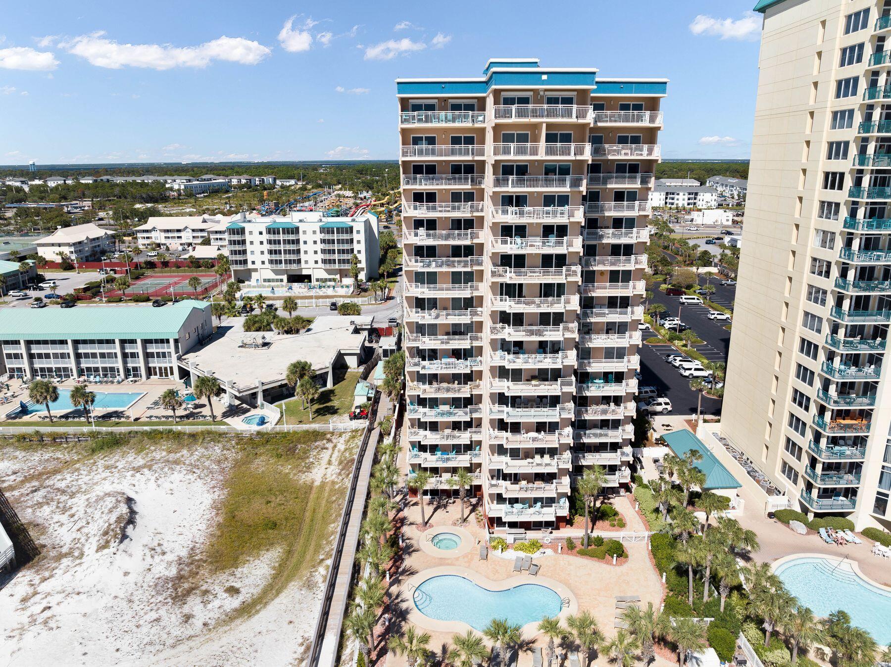 1008 E Highway 98 83
