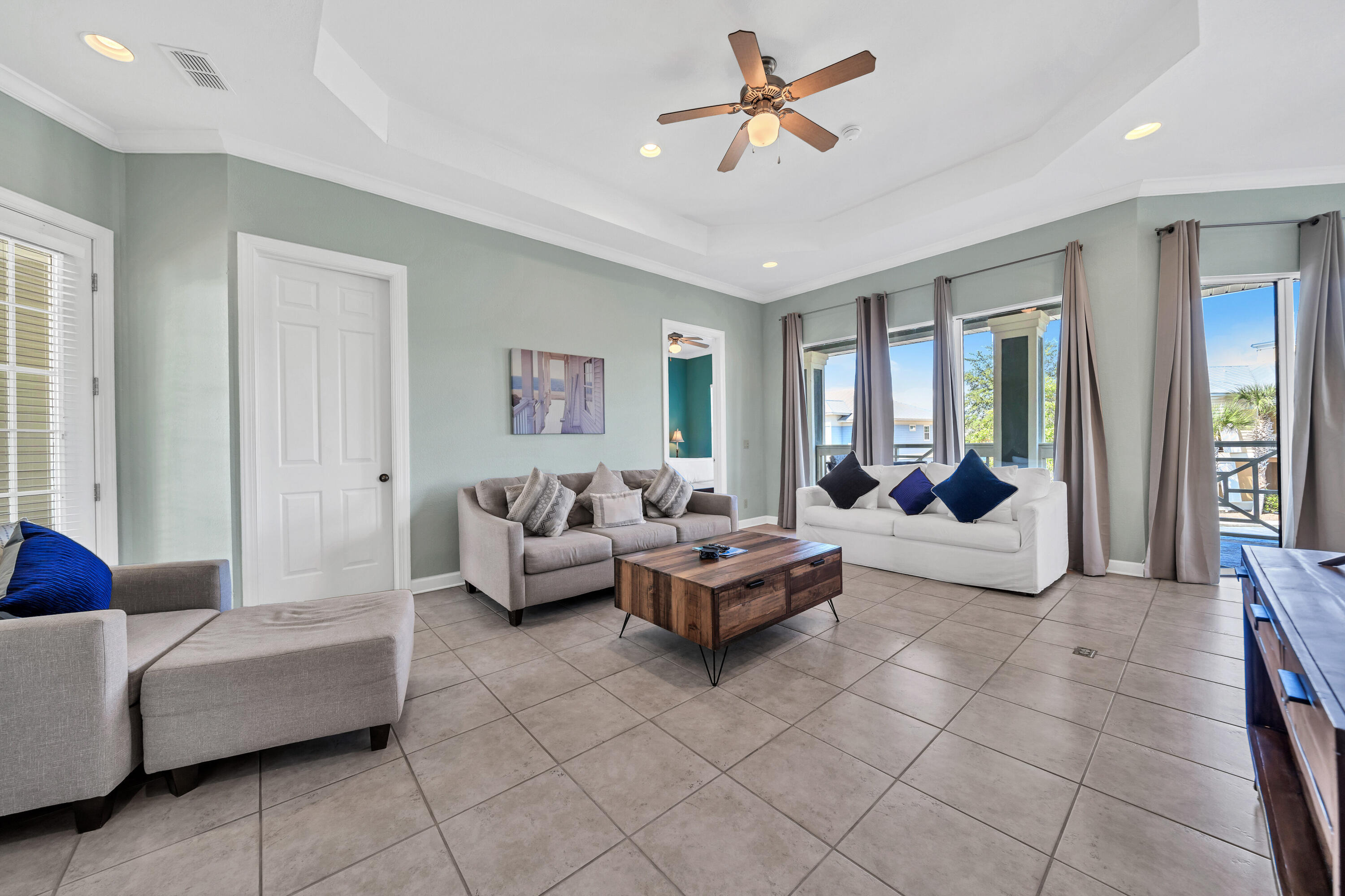 2325 Crystal Cove Lane 325