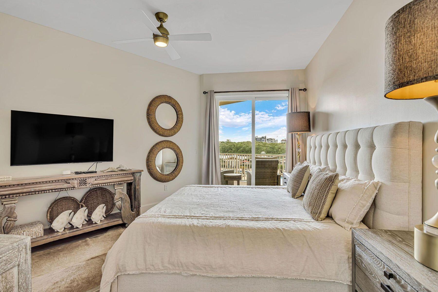 1653 W County Highway 30A UNIT 1112