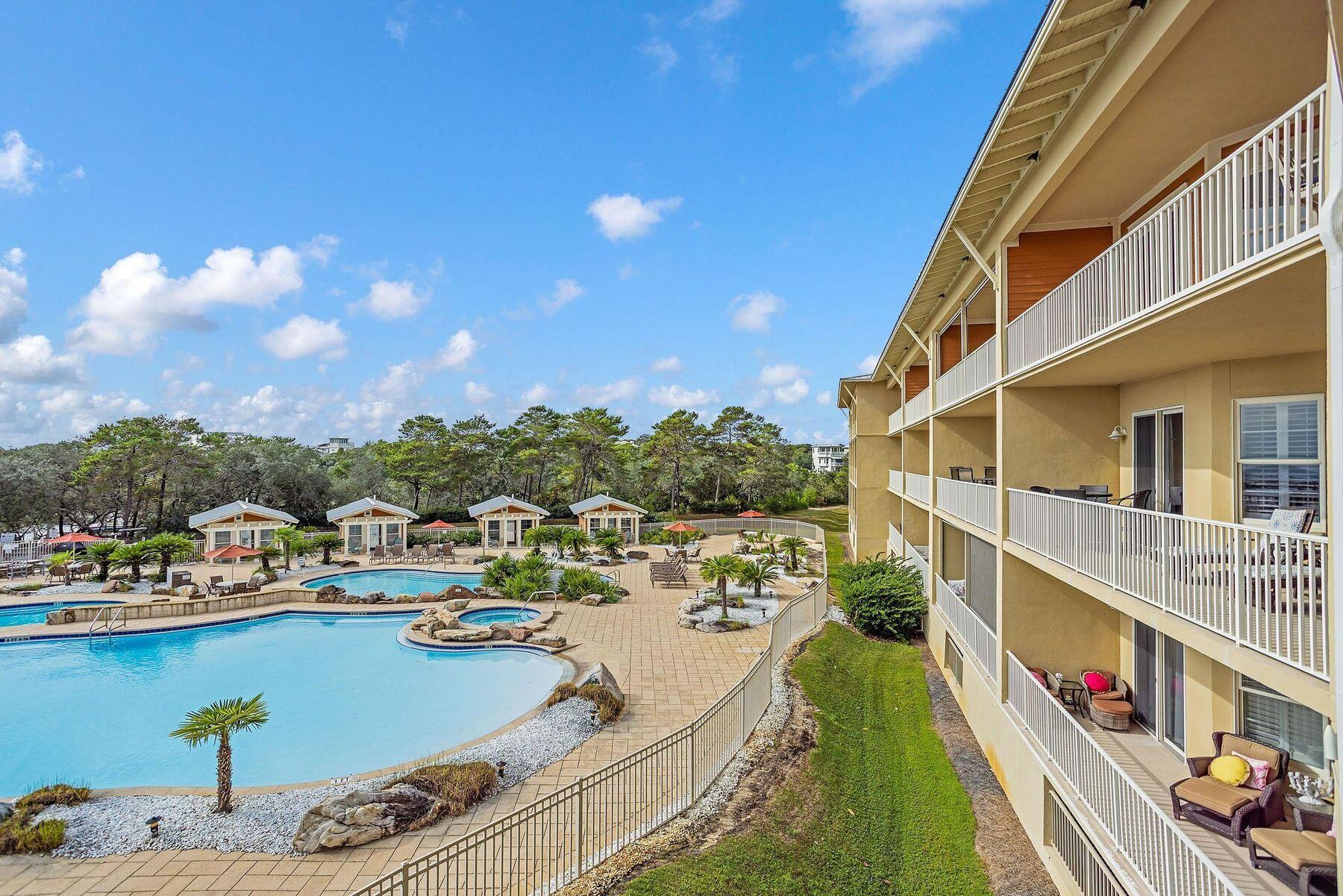 1653 W County Highway 30A UNIT 1112