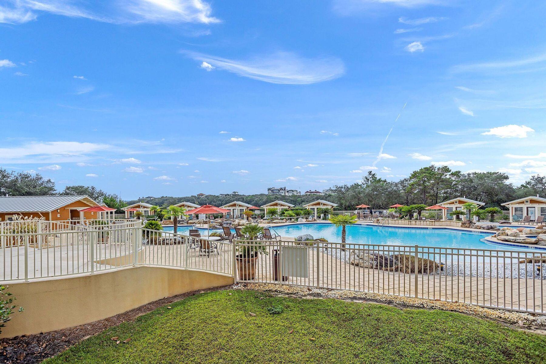 1653 W County Highway 30A UNIT 1112