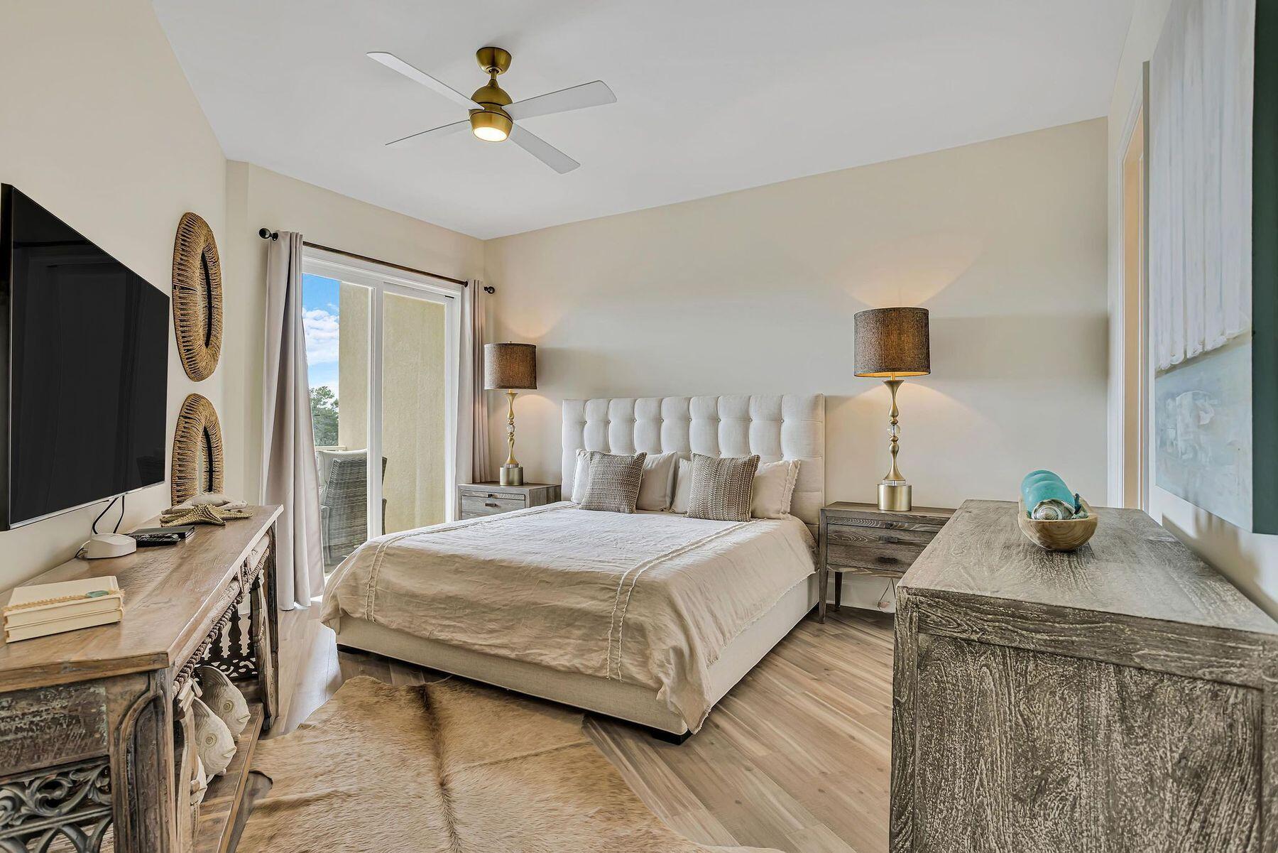 1653 W County Highway 30A UNIT 1112
