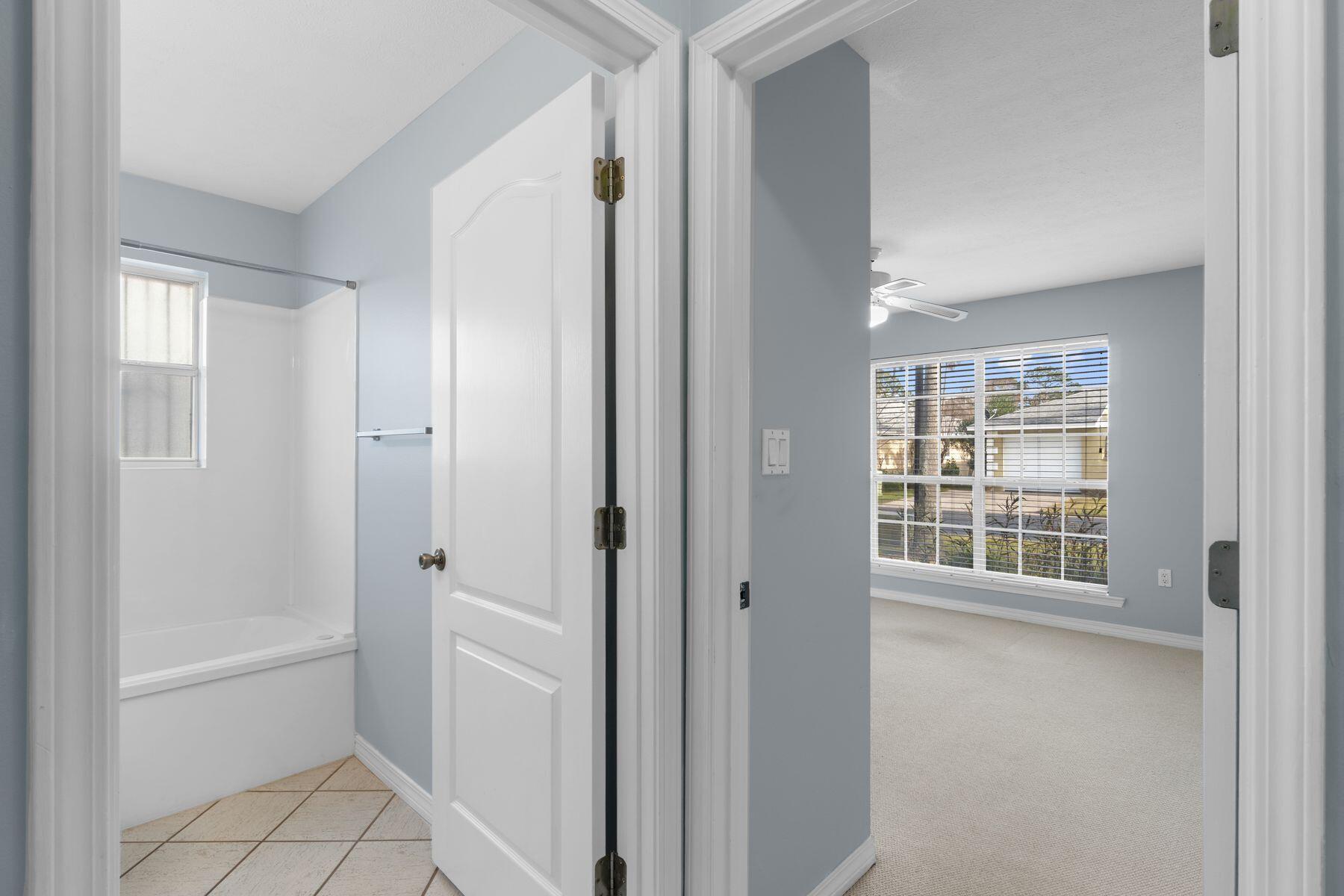 120 Hibiscus Lane