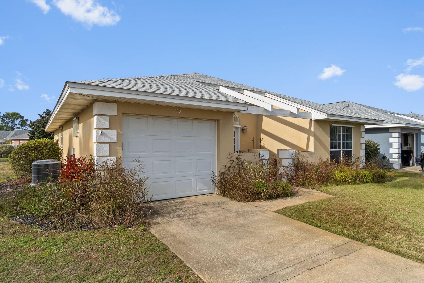 120 Hibiscus Lane