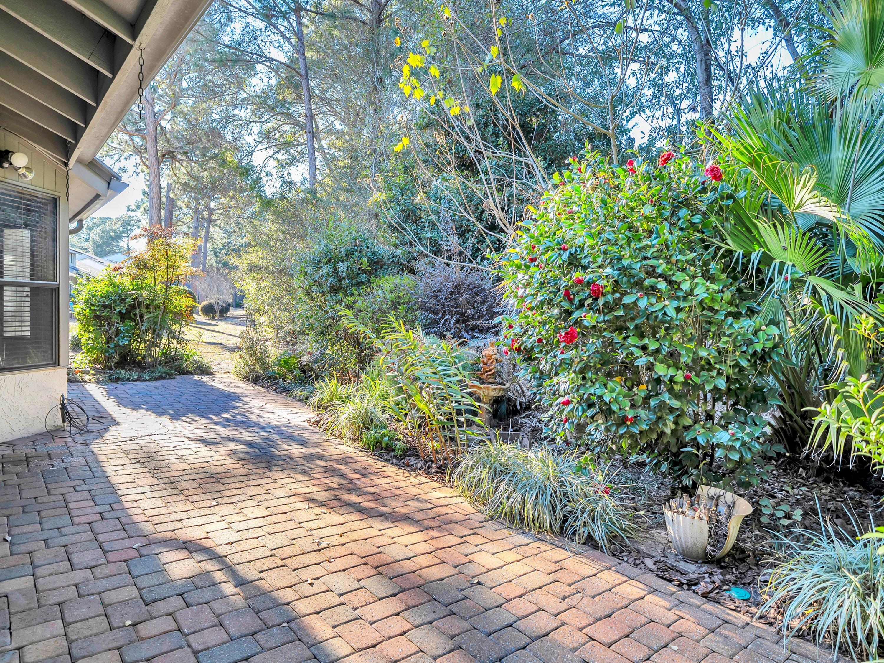 131 Gleneagles Drive