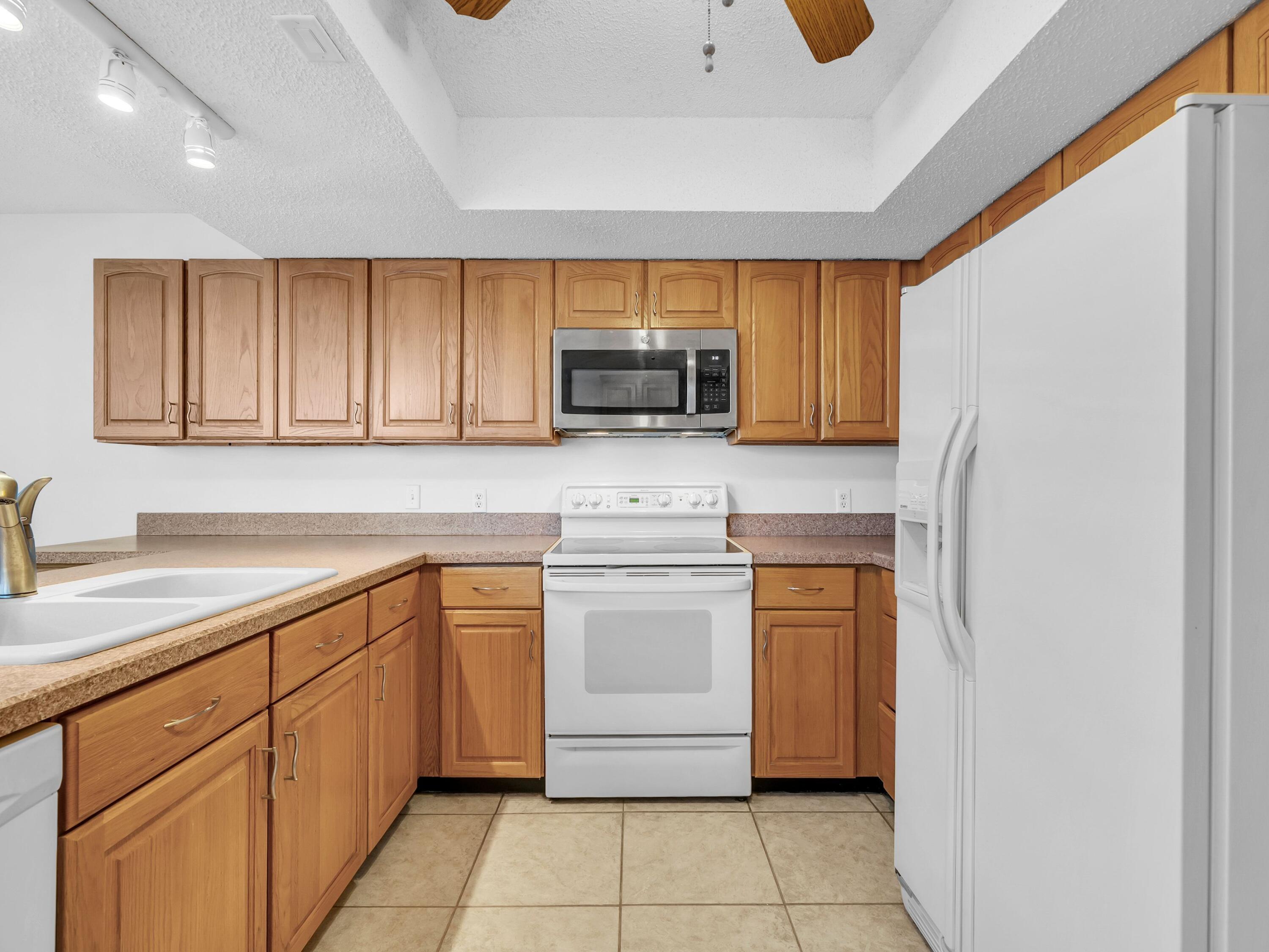 131 Gleneagles Drive