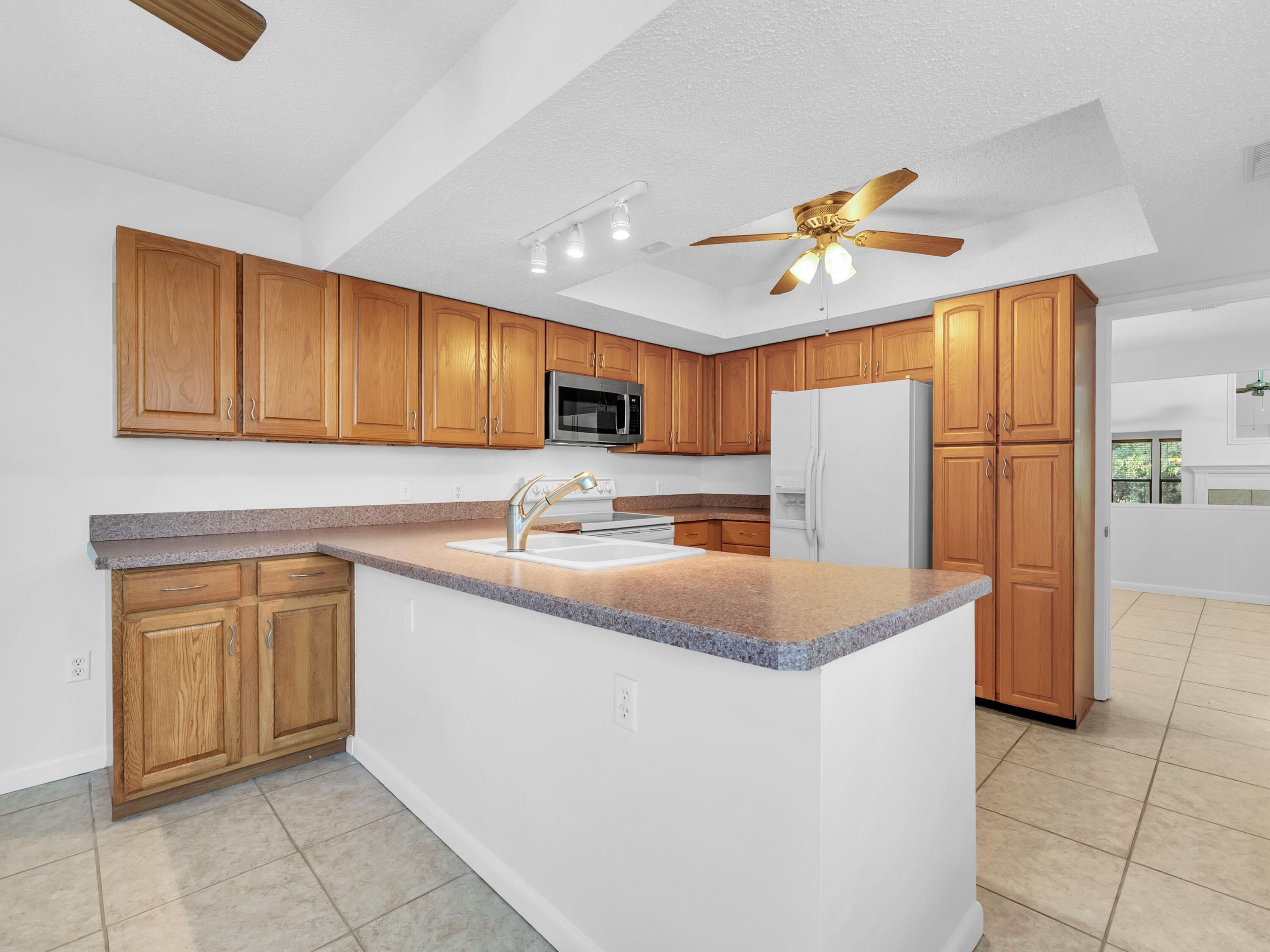 131 Gleneagles Drive