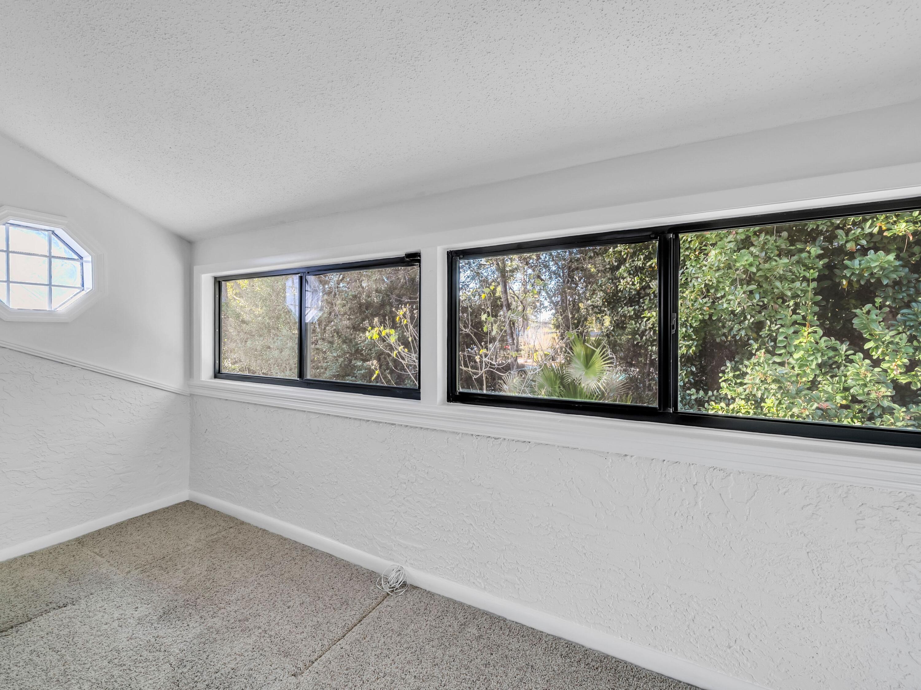 131 Gleneagles Drive