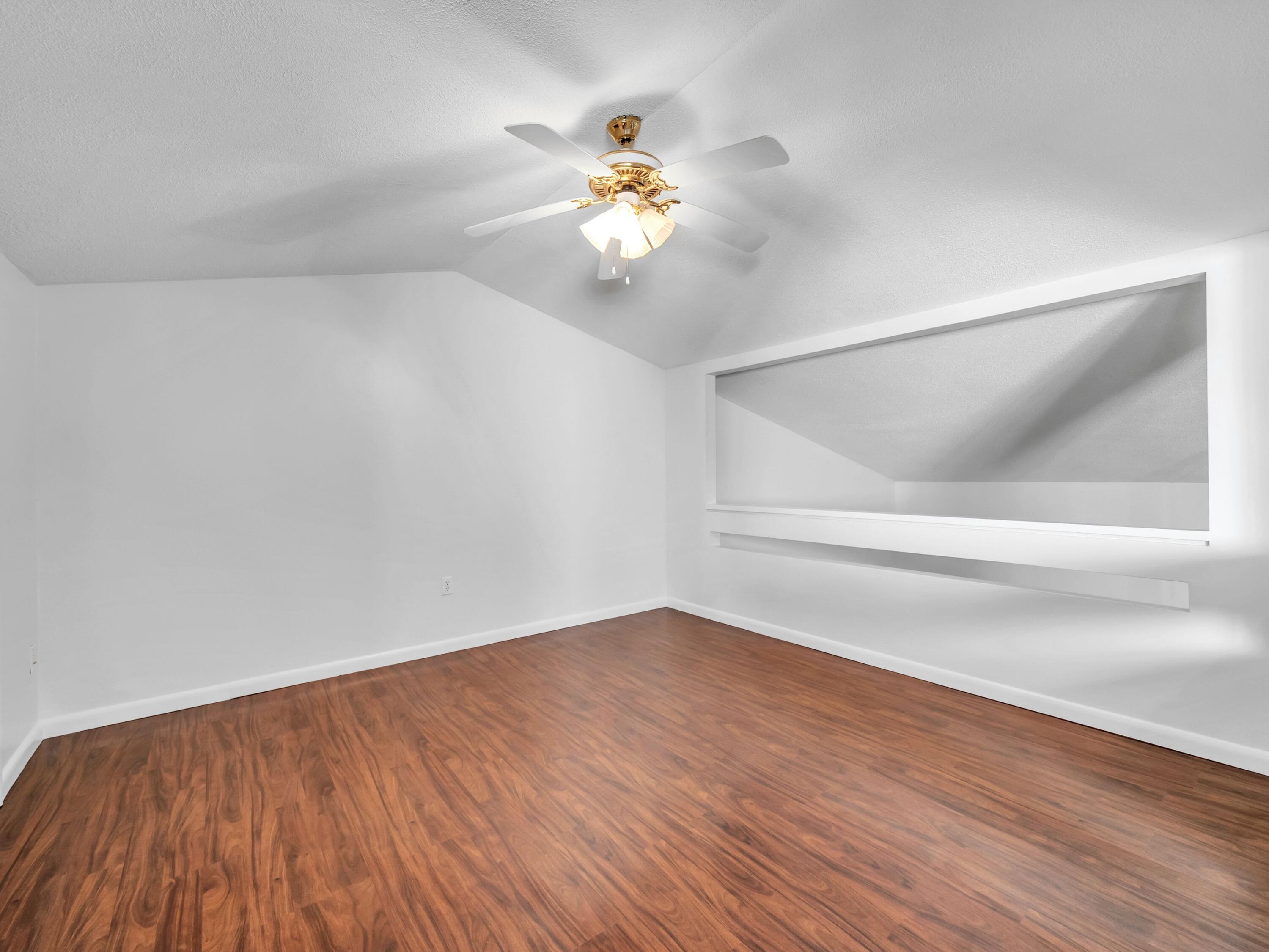 131 Gleneagles Drive