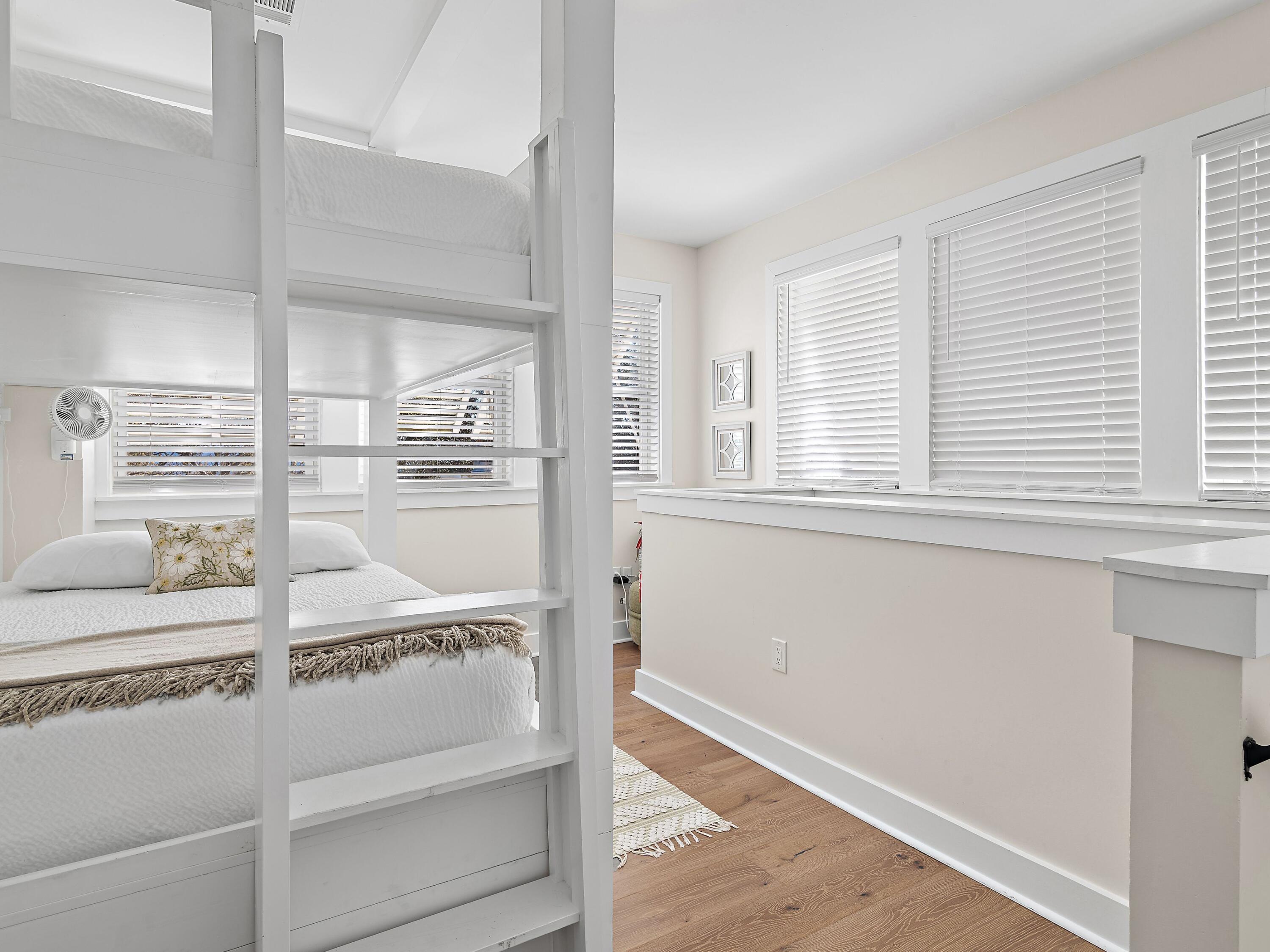 416 Lakeview Drive