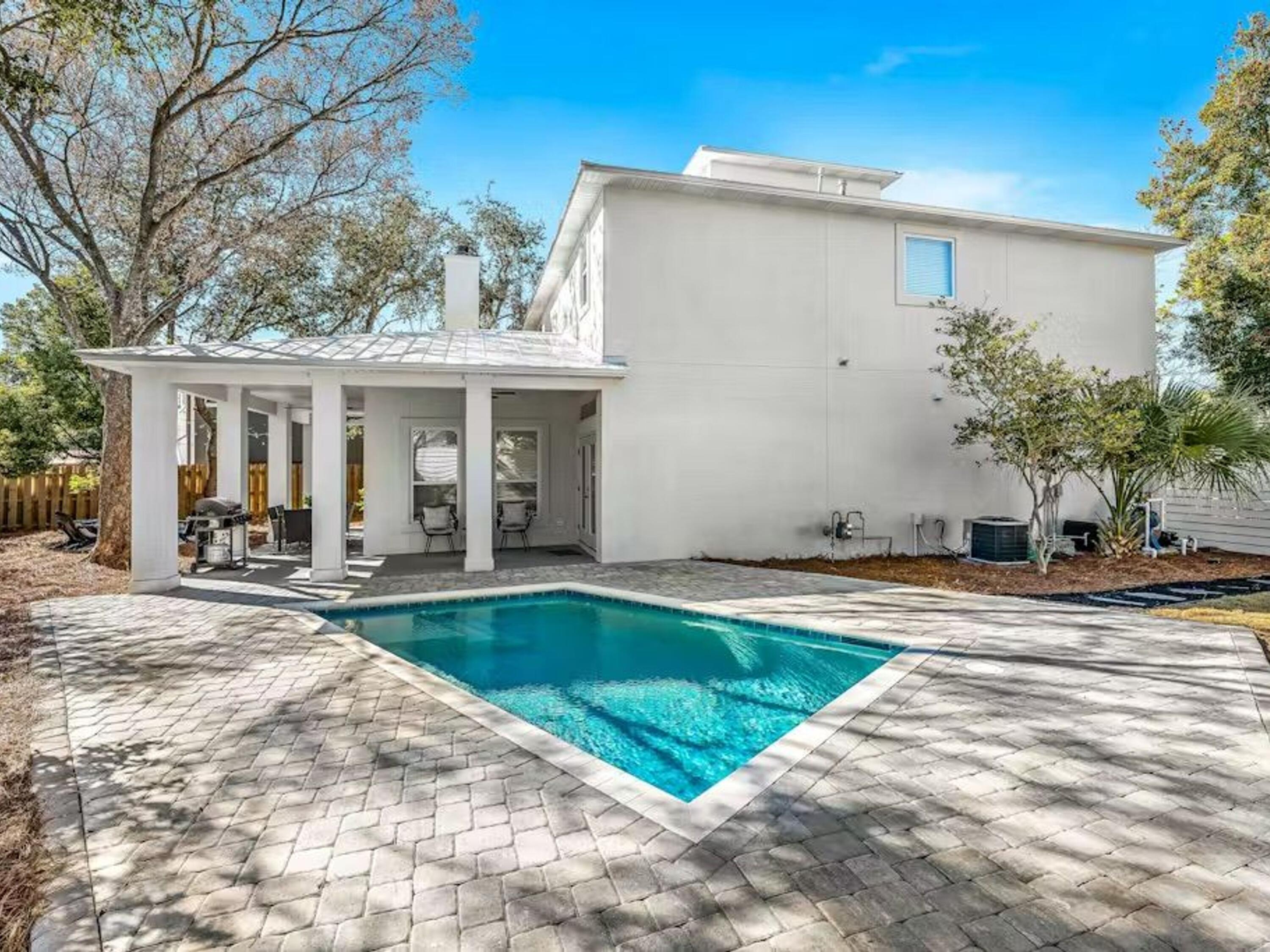 416 Lakeview Drive