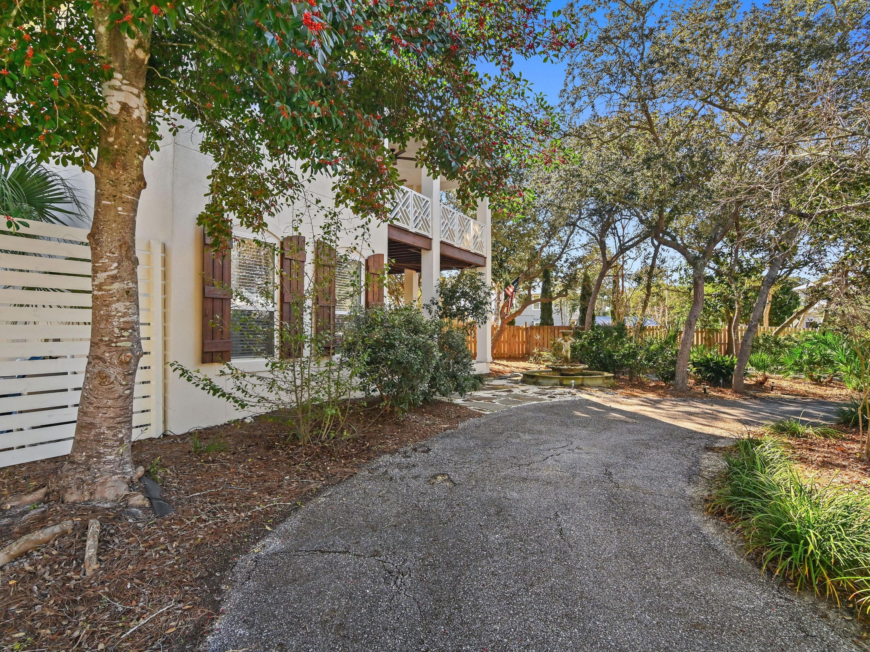 416 Lakeview Drive