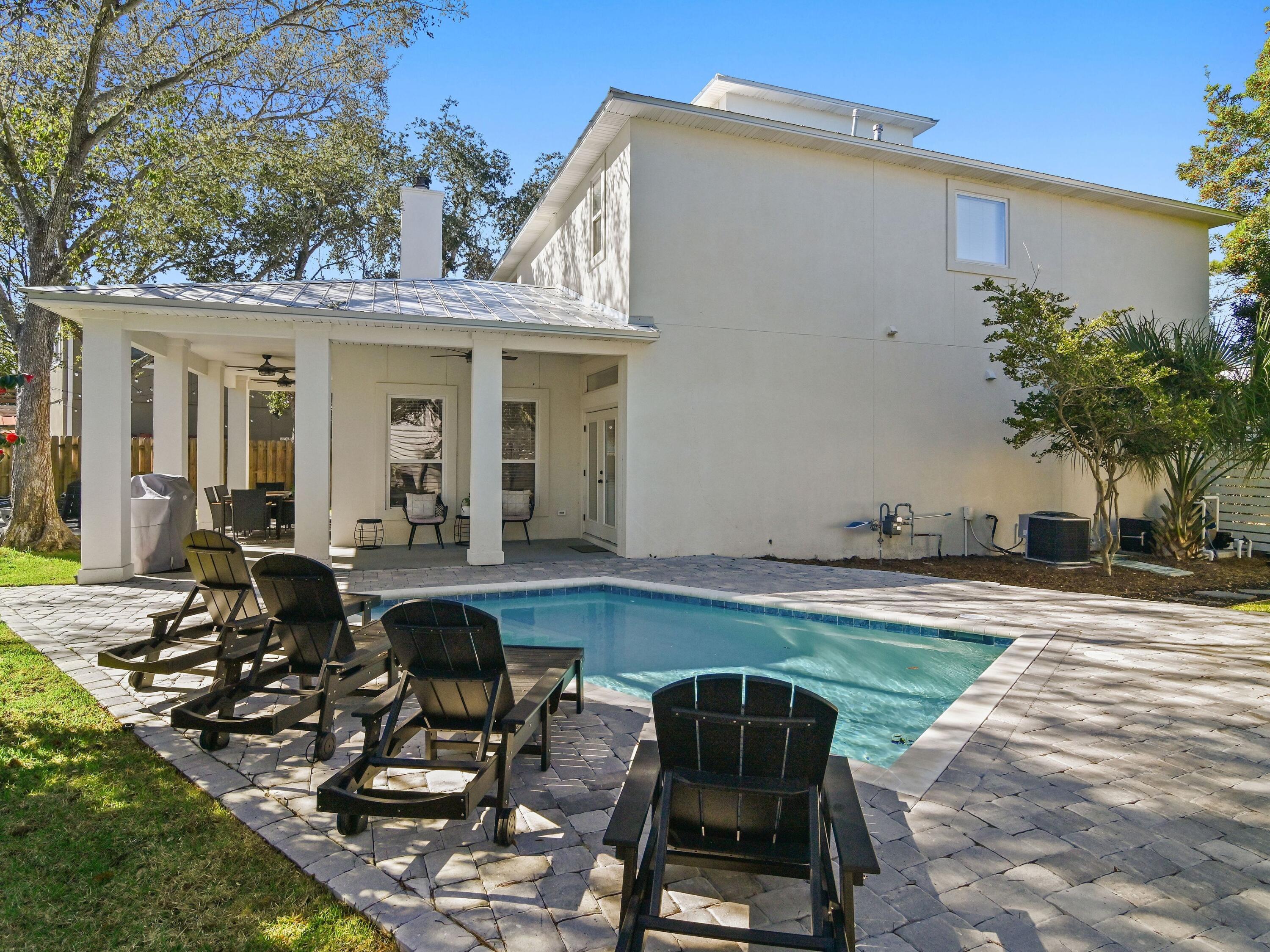 416 Lakeview Drive