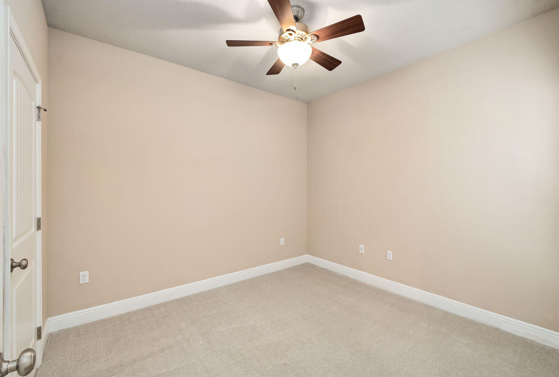 537 Pin Oak Loop