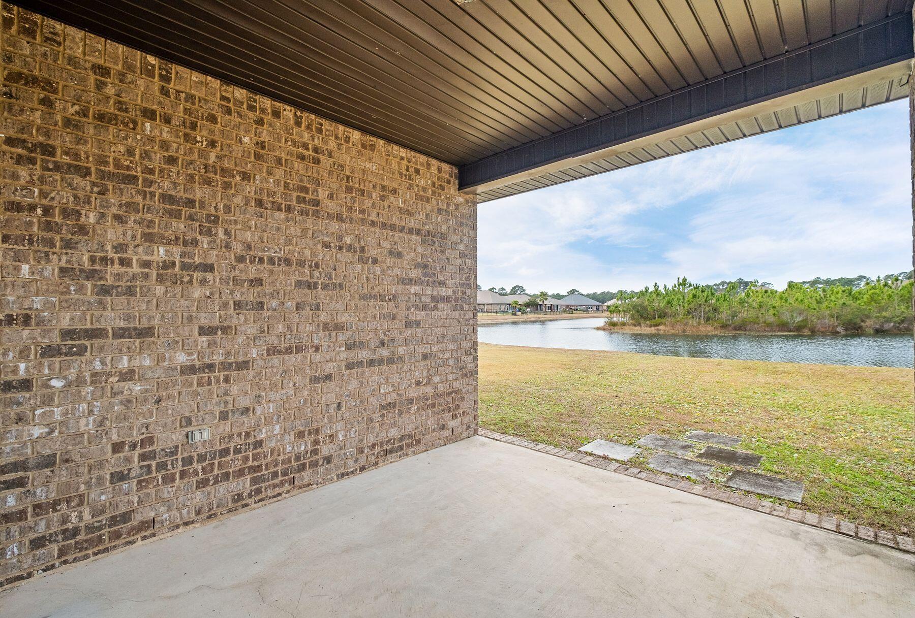 537 Pin Oak Loop