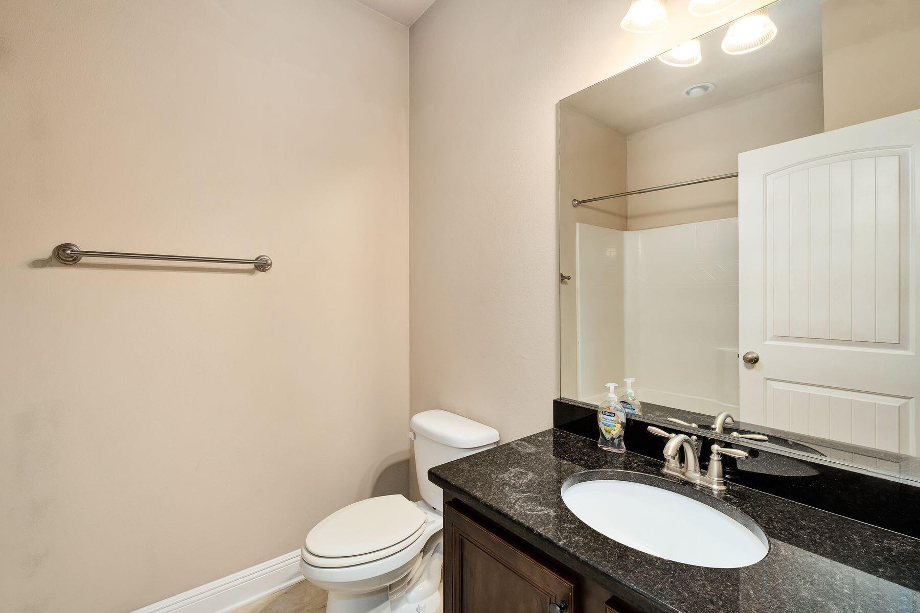 537 Pin Oak Loop
