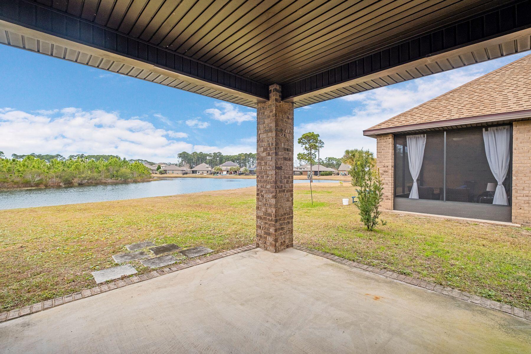 537 Pin Oak Loop