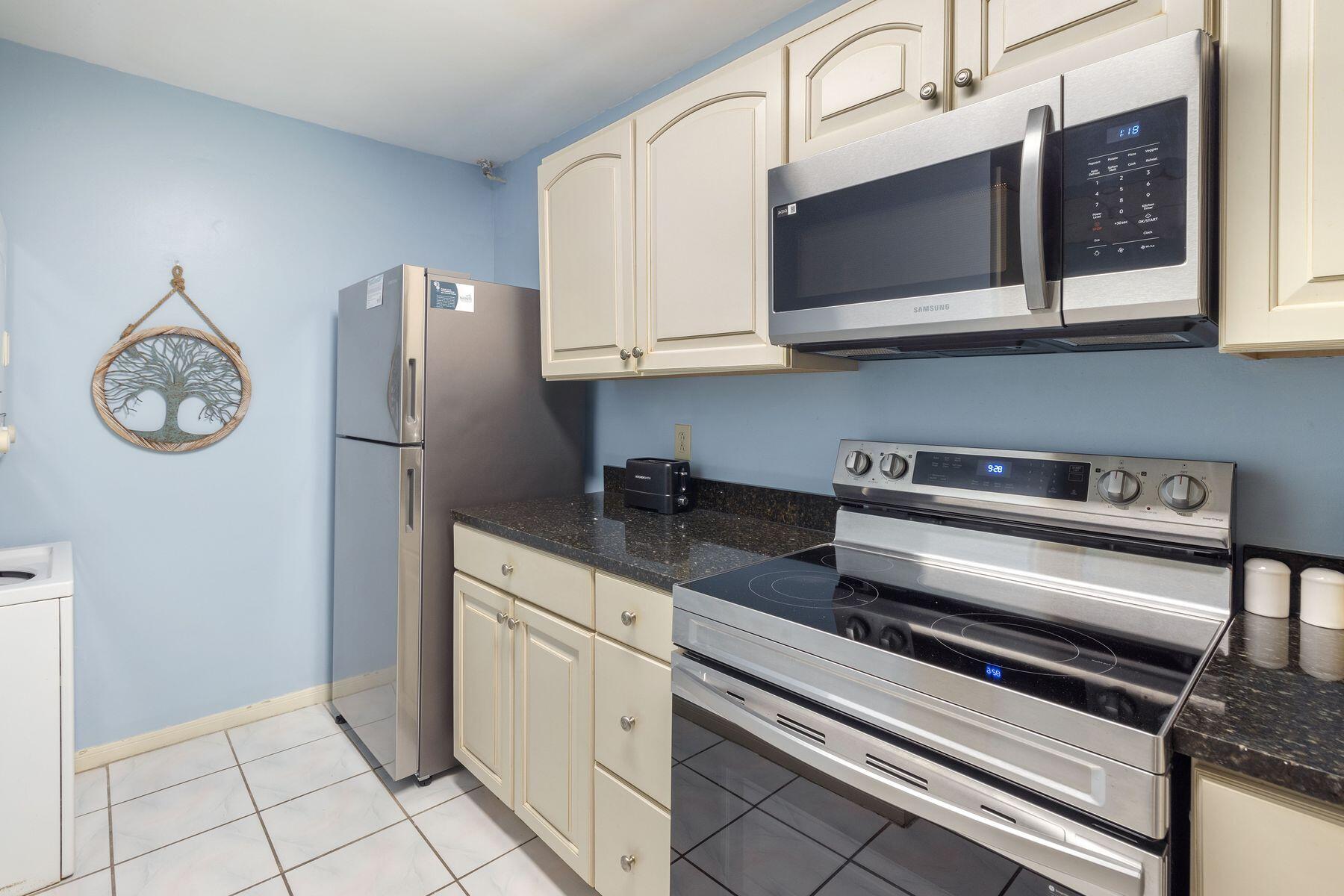 520 N Richard Jackson Boulevard 1607