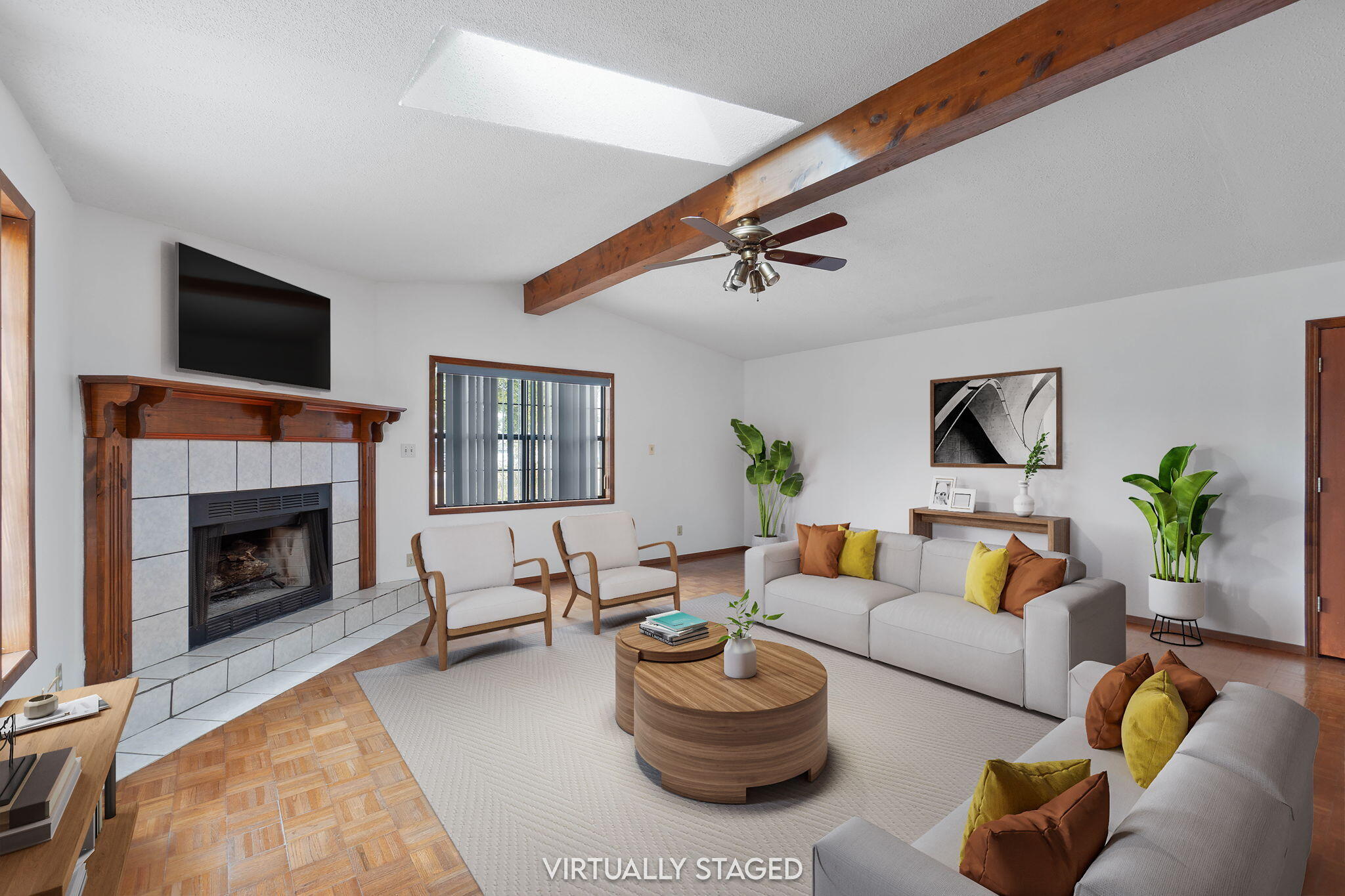 103 SW Cedar Avenue